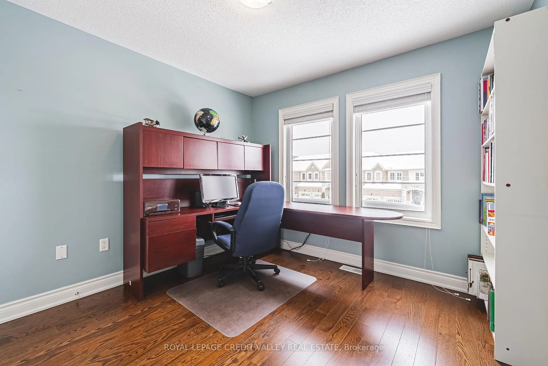 Photo 32 of 1 Little Britain Crescent, Brampton, Bram West — HOMEH