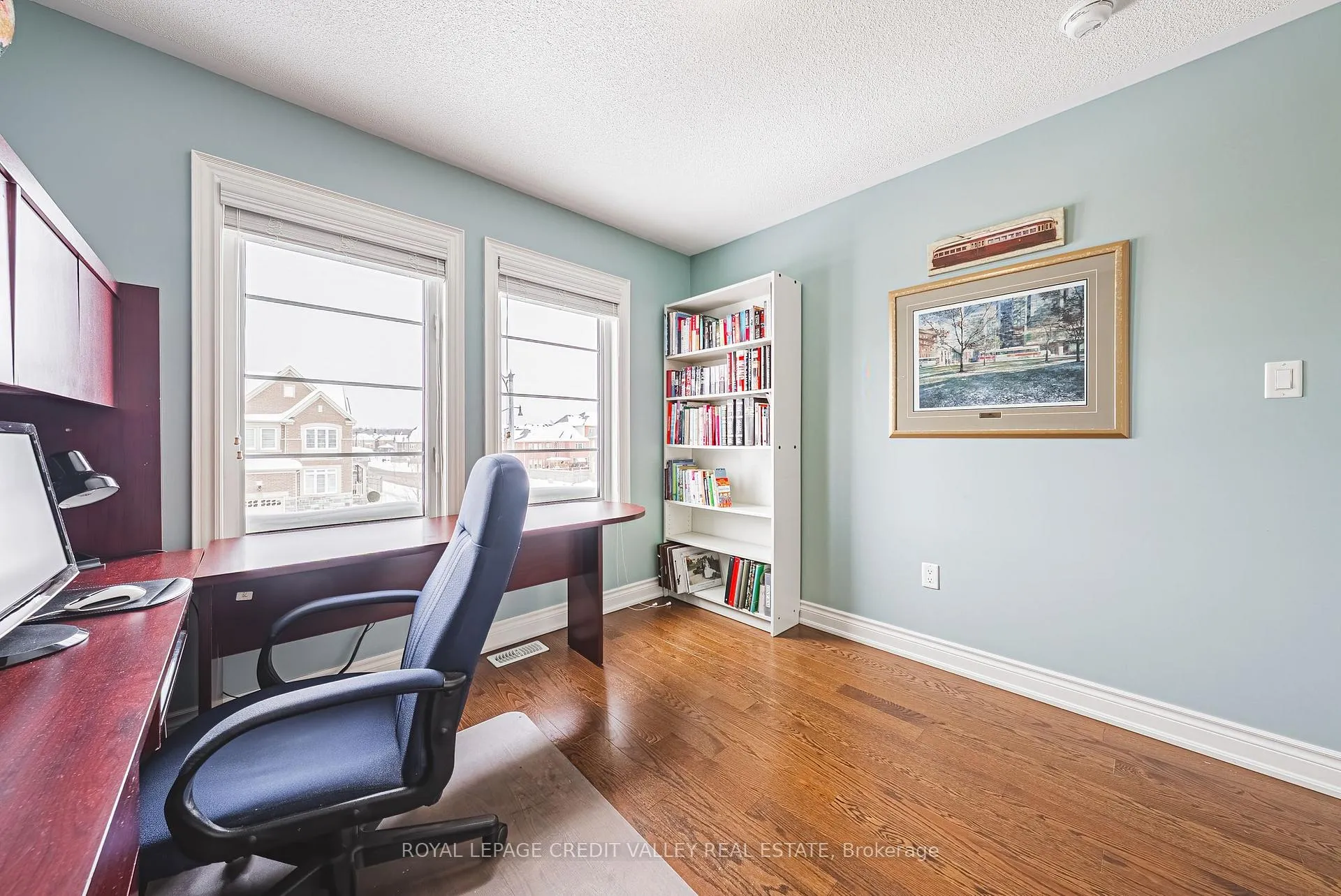 Photo 33 of 1 Little Britain Crescent, Brampton, Bram West — HOMEH
