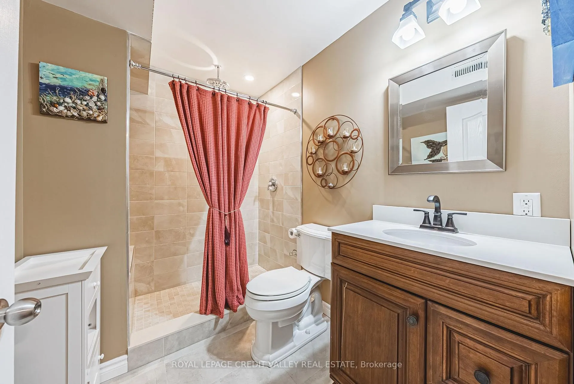 Photo 41 of 1 Little Britain Crescent, Brampton, Bram West — HOMEH