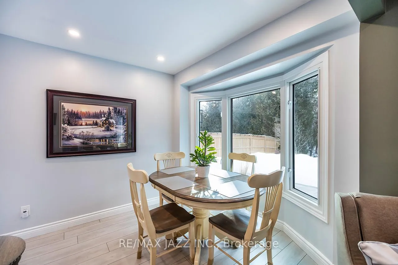 Photo 9 of 14 Goldpine Avenue, Clarington, Courtice — HOMEH