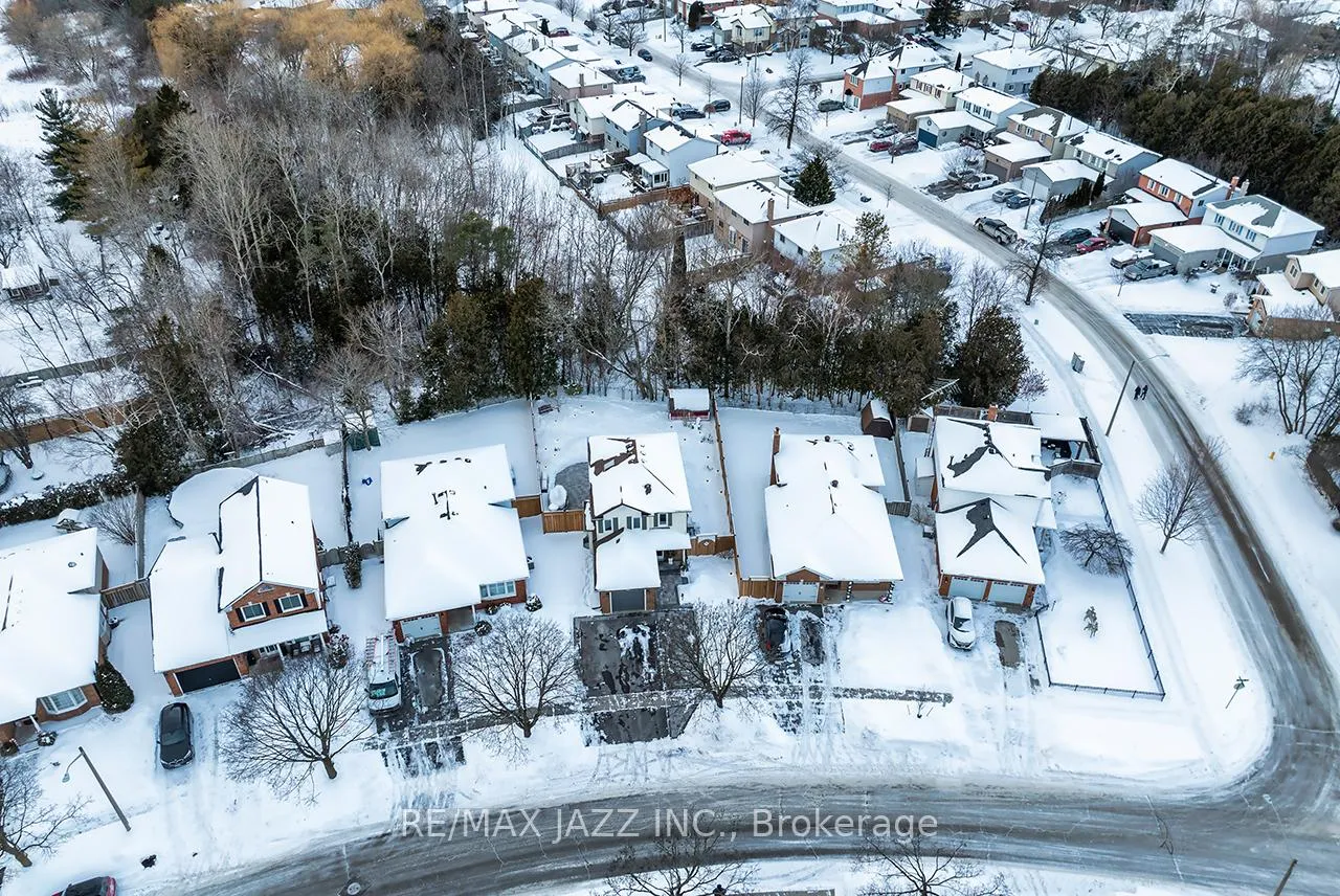 Photo 33 of 14 Goldpine Avenue, Clarington, Courtice — HOMEH