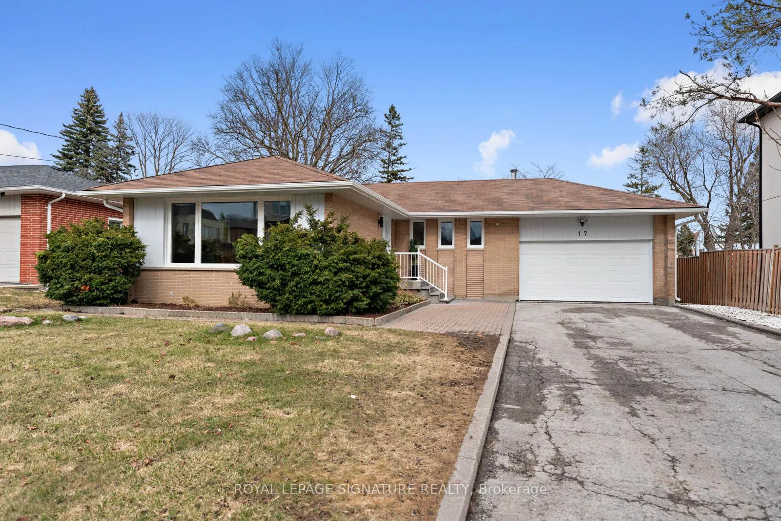 Photo 1 of 17 Ryder Road, Vaughan, Maple — HOMEH