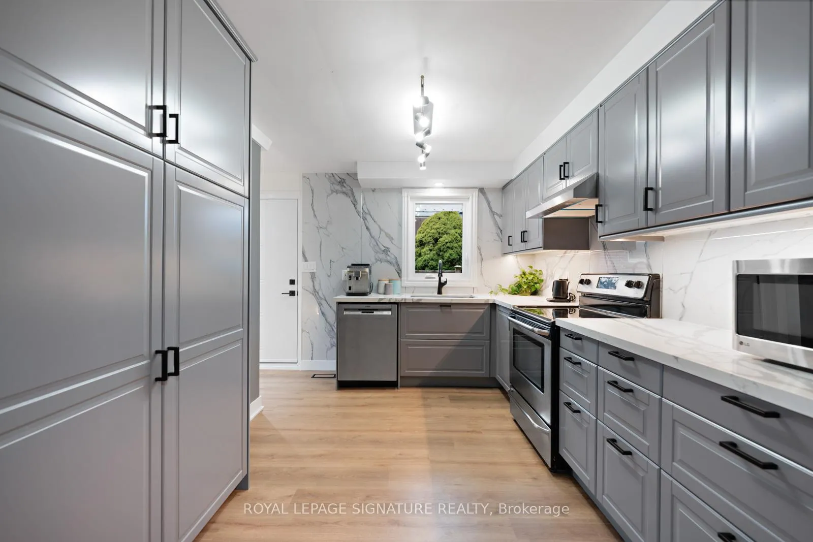 Photo 11 of 17 Ryder Road, Vaughan, Maple — HOMEH