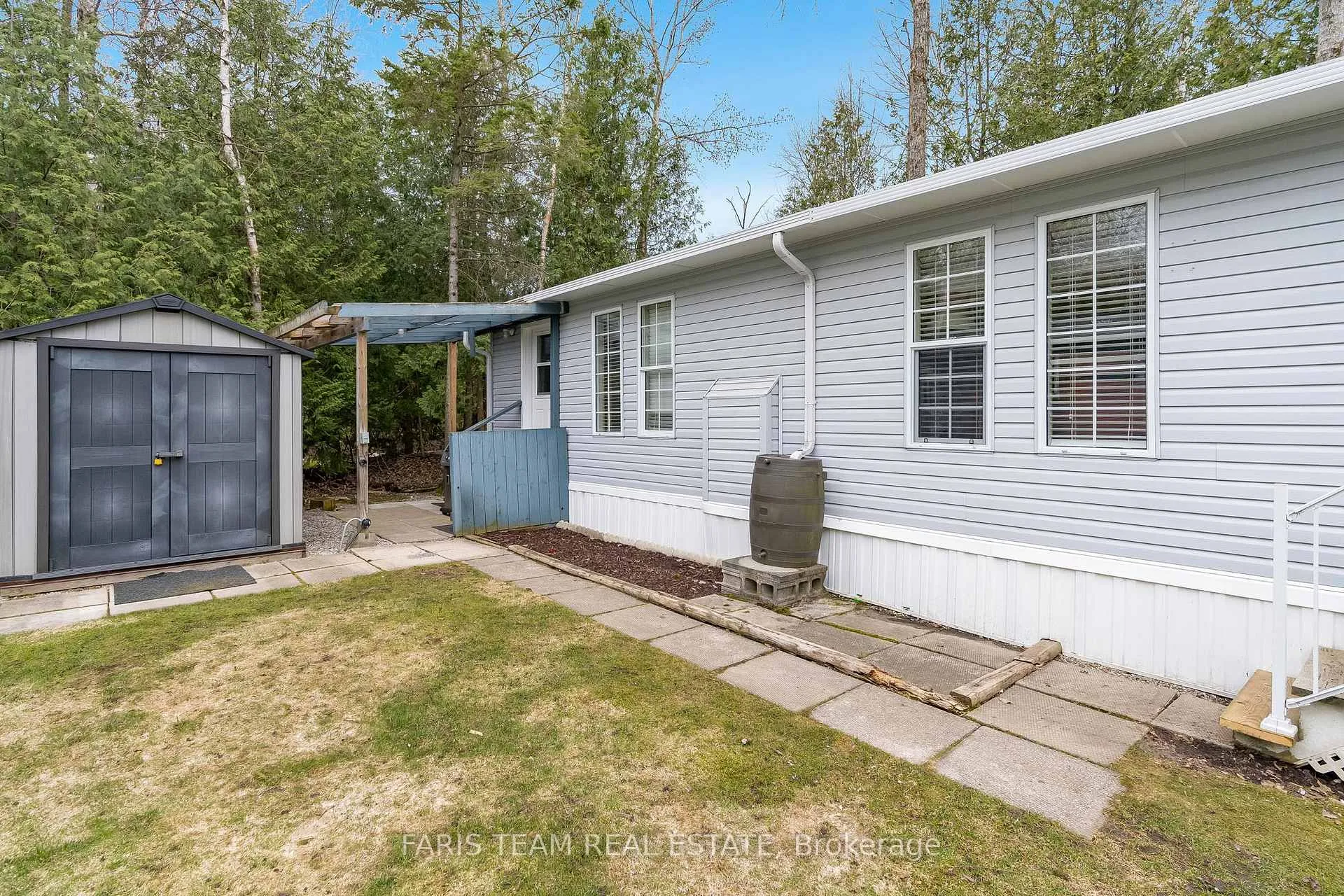 Photo 6 of 1 Prince Rupert Avenue, Barrie, Little Lake — HOMEH