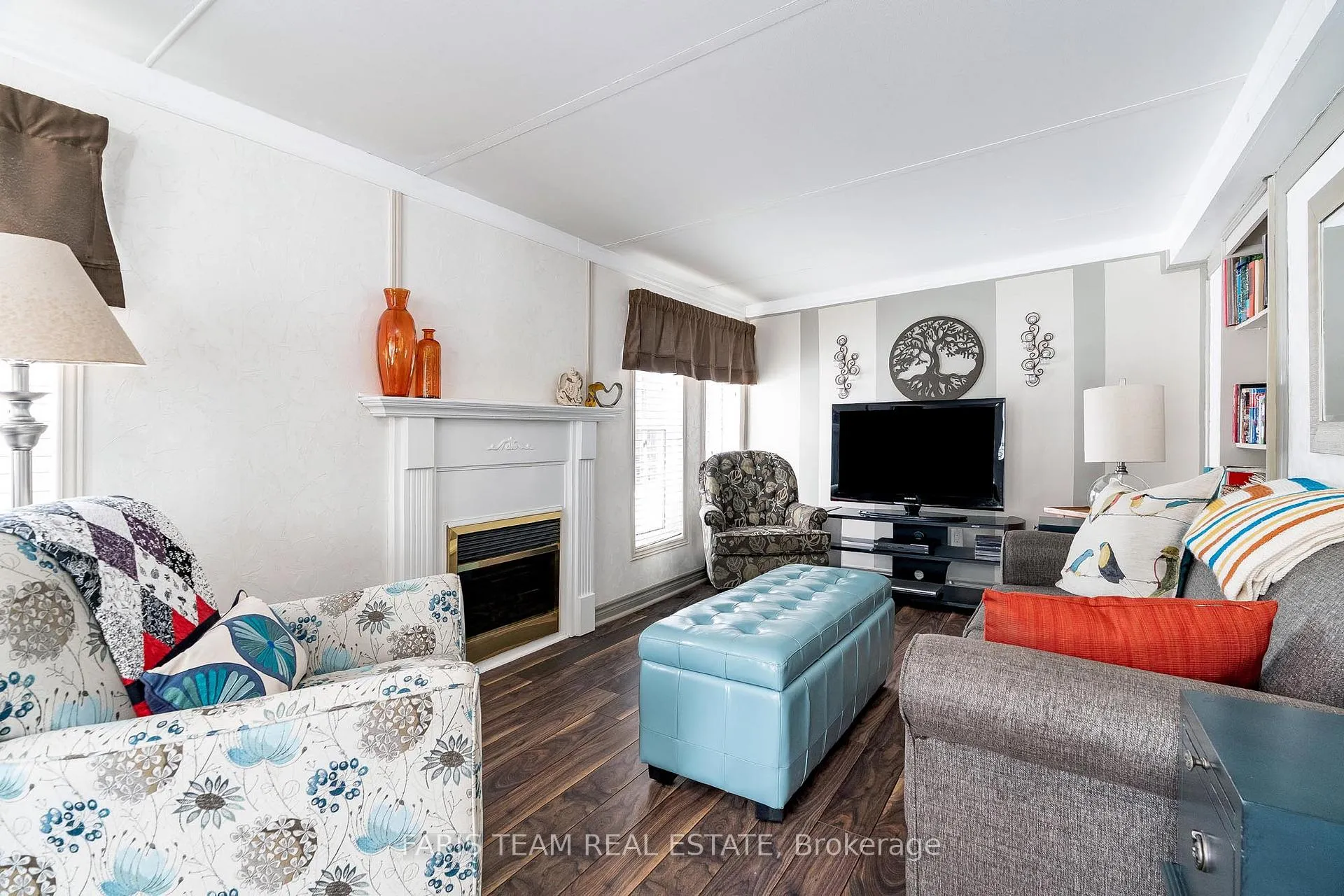 Photo 14 of 1 Prince Rupert Avenue, Barrie, Little Lake — HOMEH