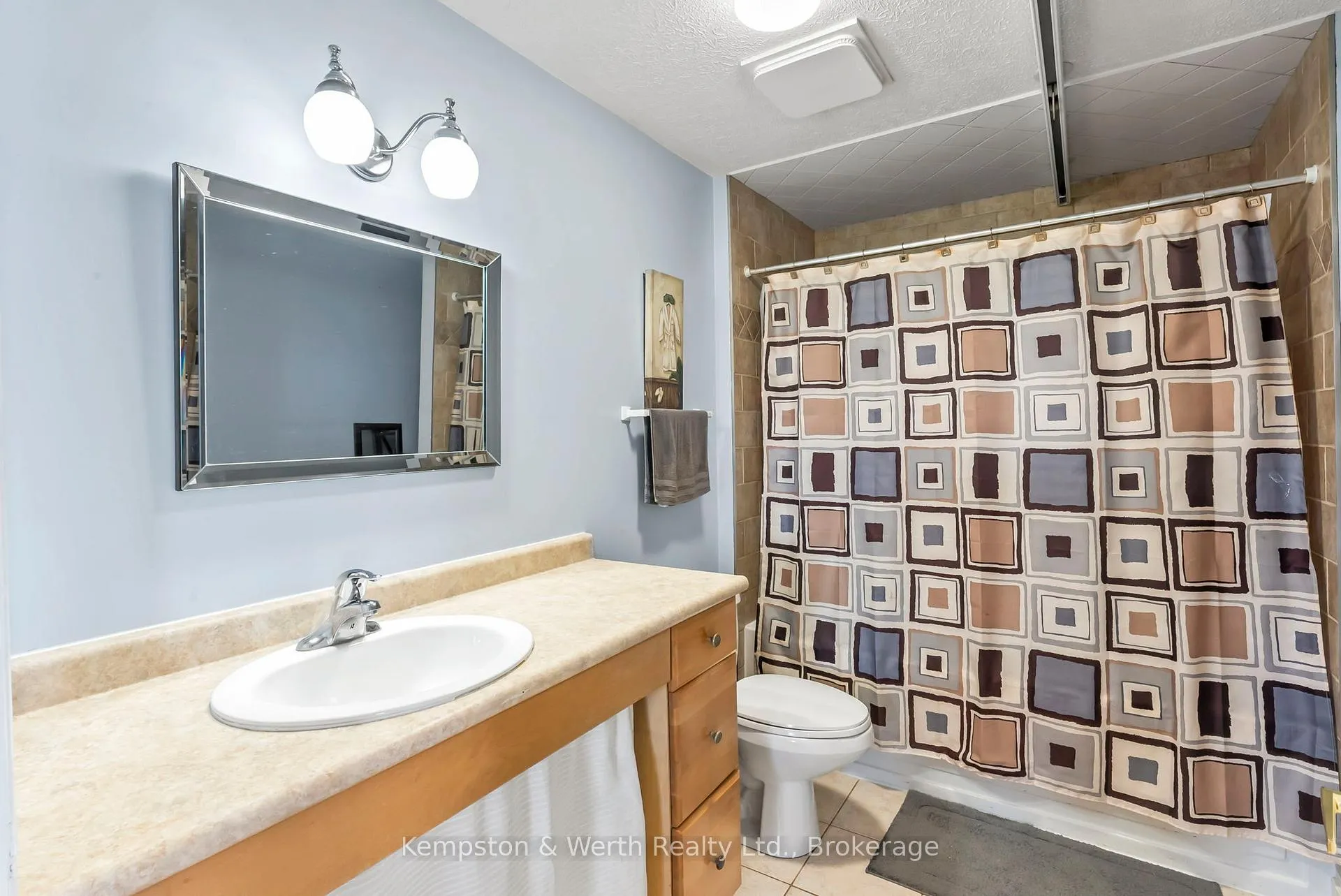 Photo 20 of 707 Reserve Avenue S, North Perth, Listowel — HOMEH