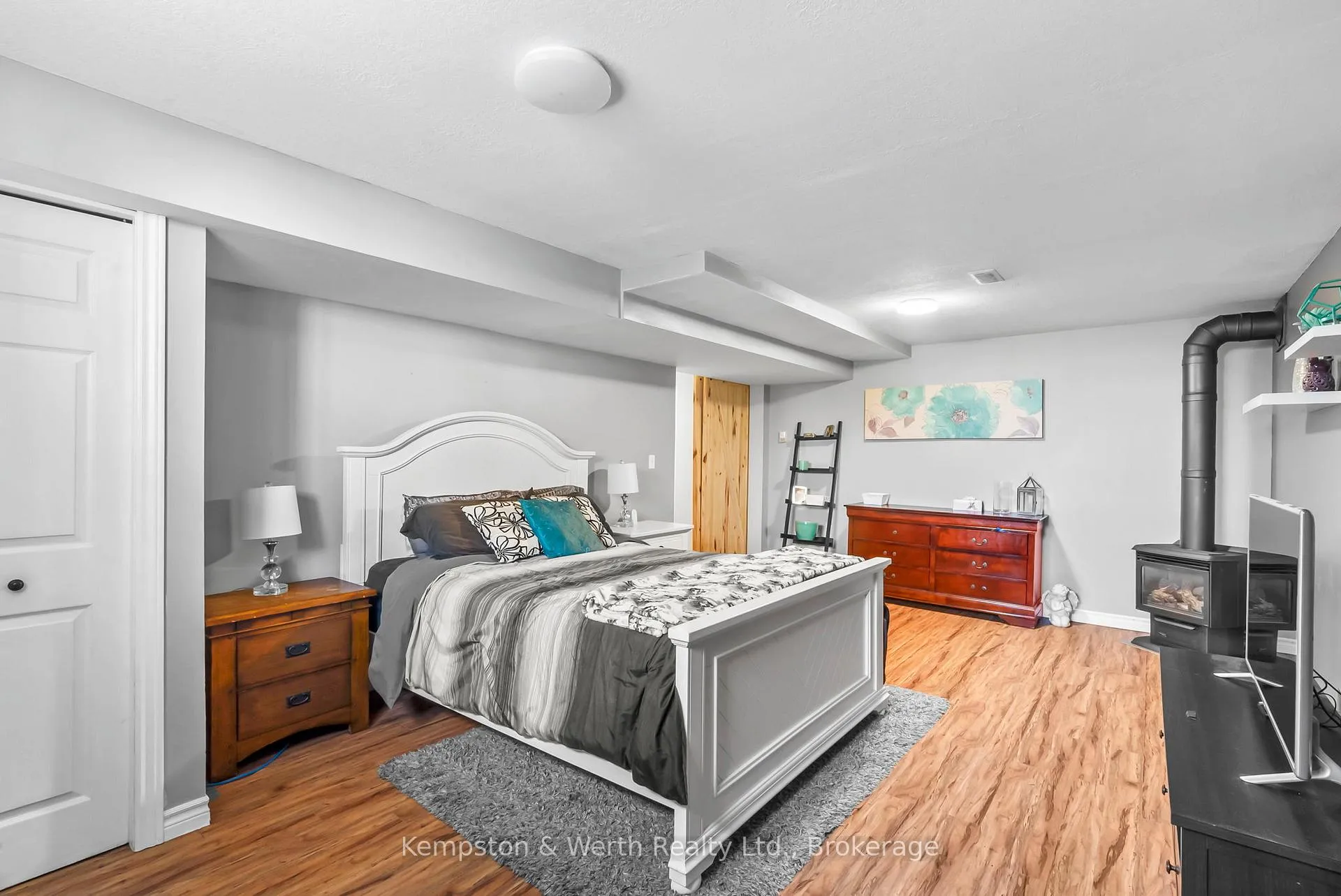 Photo 29 of 707 Reserve Avenue S, North Perth, Listowel — HOMEH