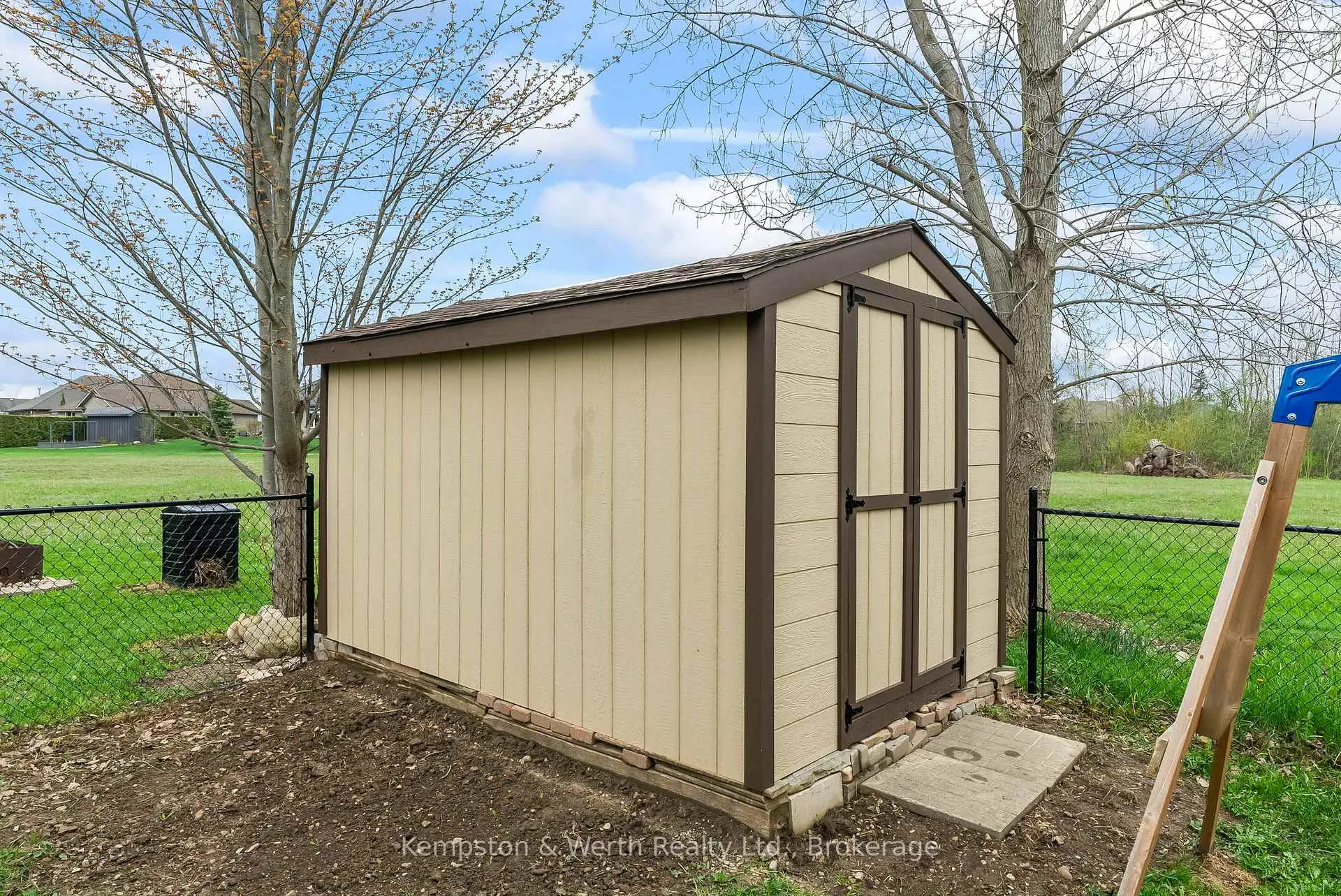 Photo 34 of 707 Reserve Avenue S, North Perth, Listowel — HOMEH