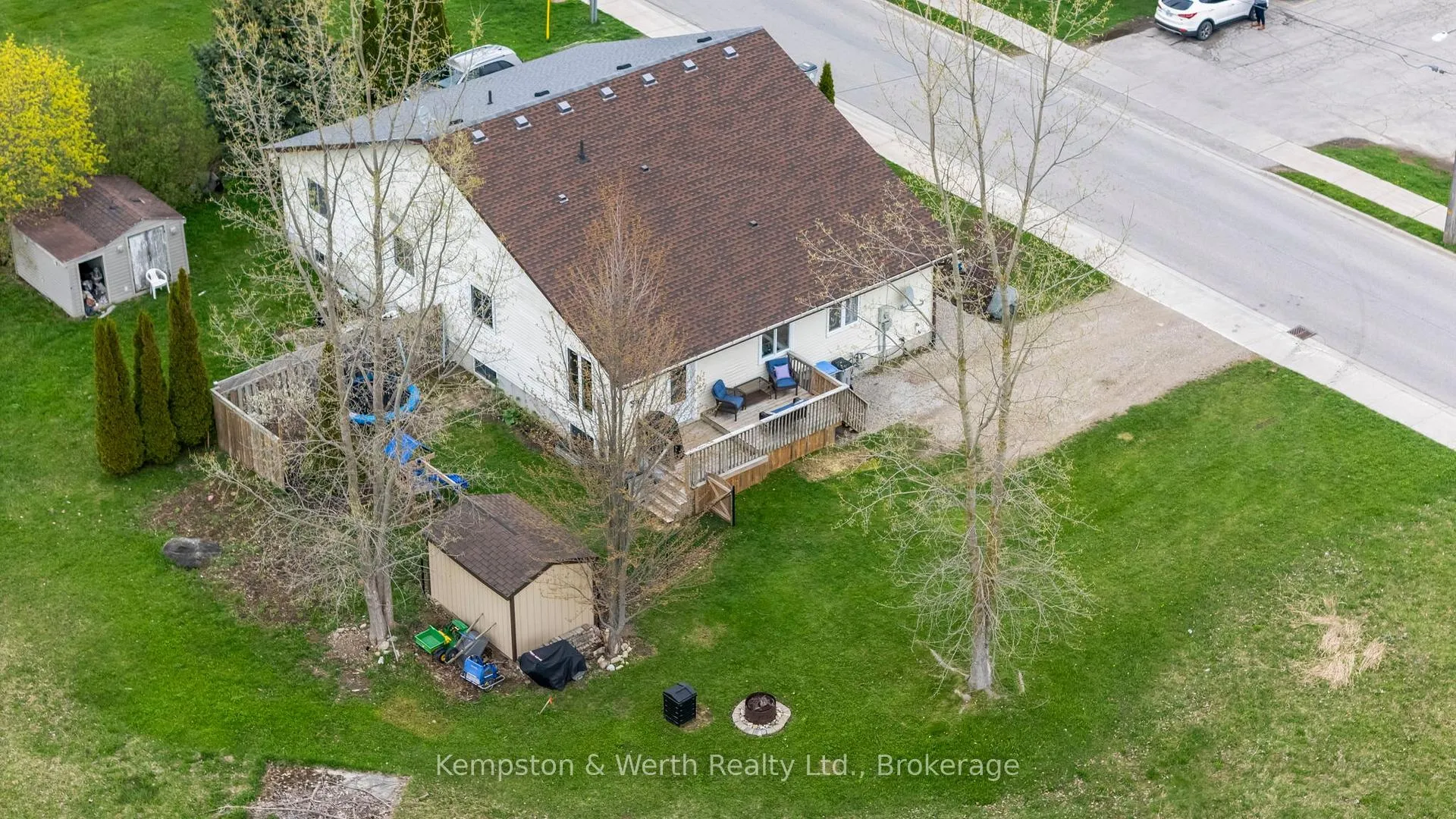 Photo 36 of 707 Reserve Avenue S, North Perth, Listowel — HOMEH