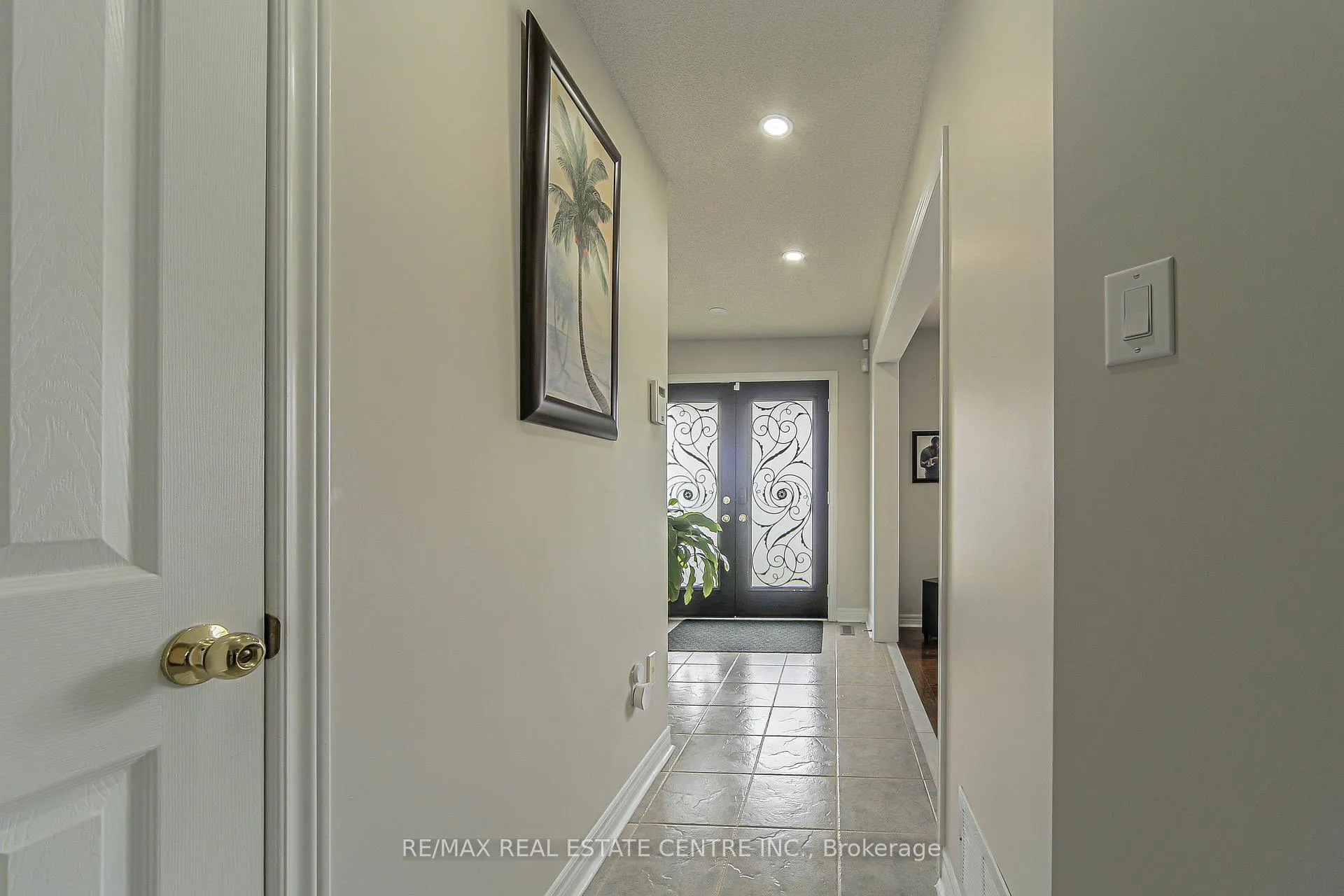 Photo 15 of 92 Oaklea Boulevard, Brampton, Fletcher's Creek South — HOMEH