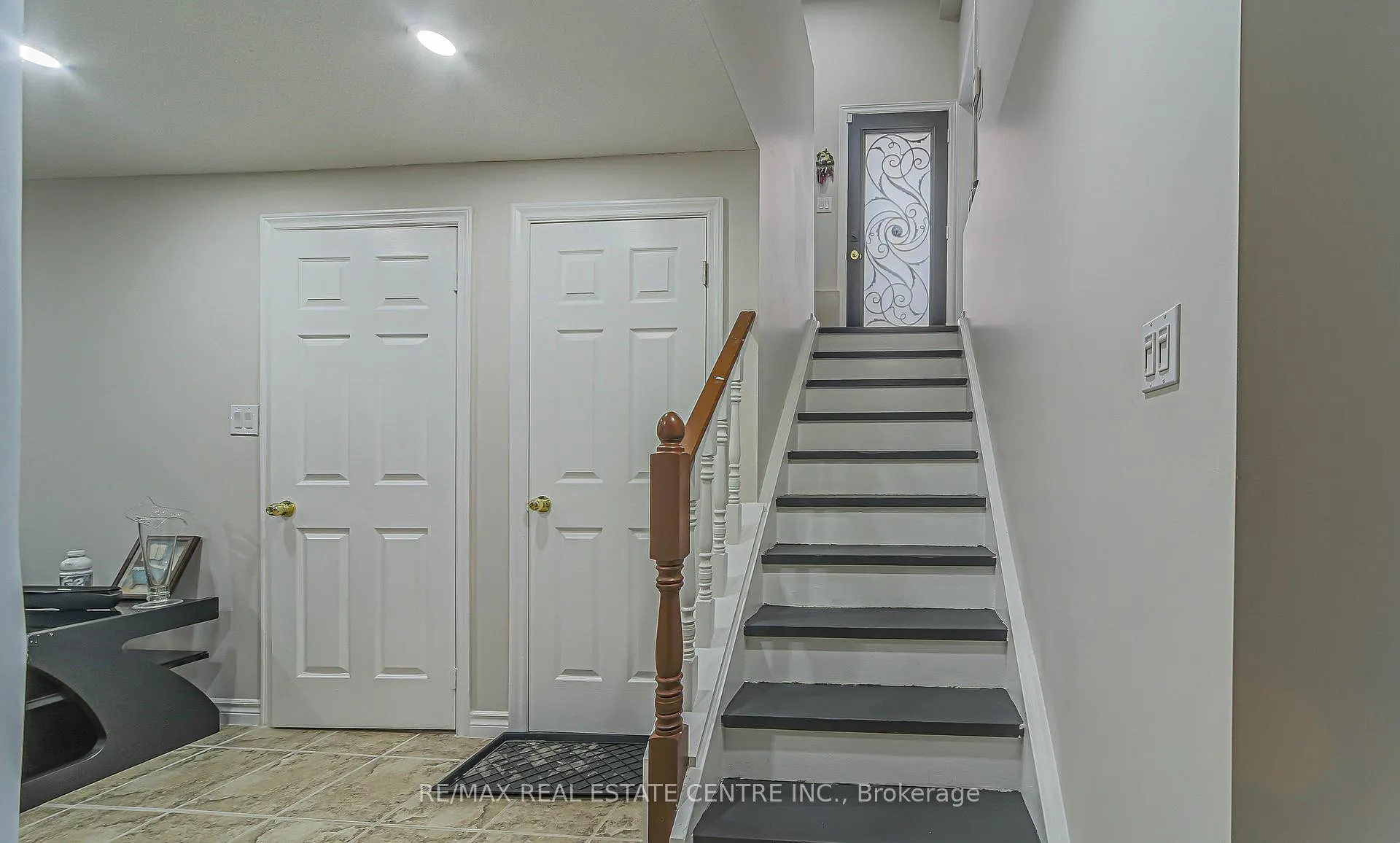 Photo 36 of 92 Oaklea Boulevard, Brampton, Fletcher's Creek South — HOMEH