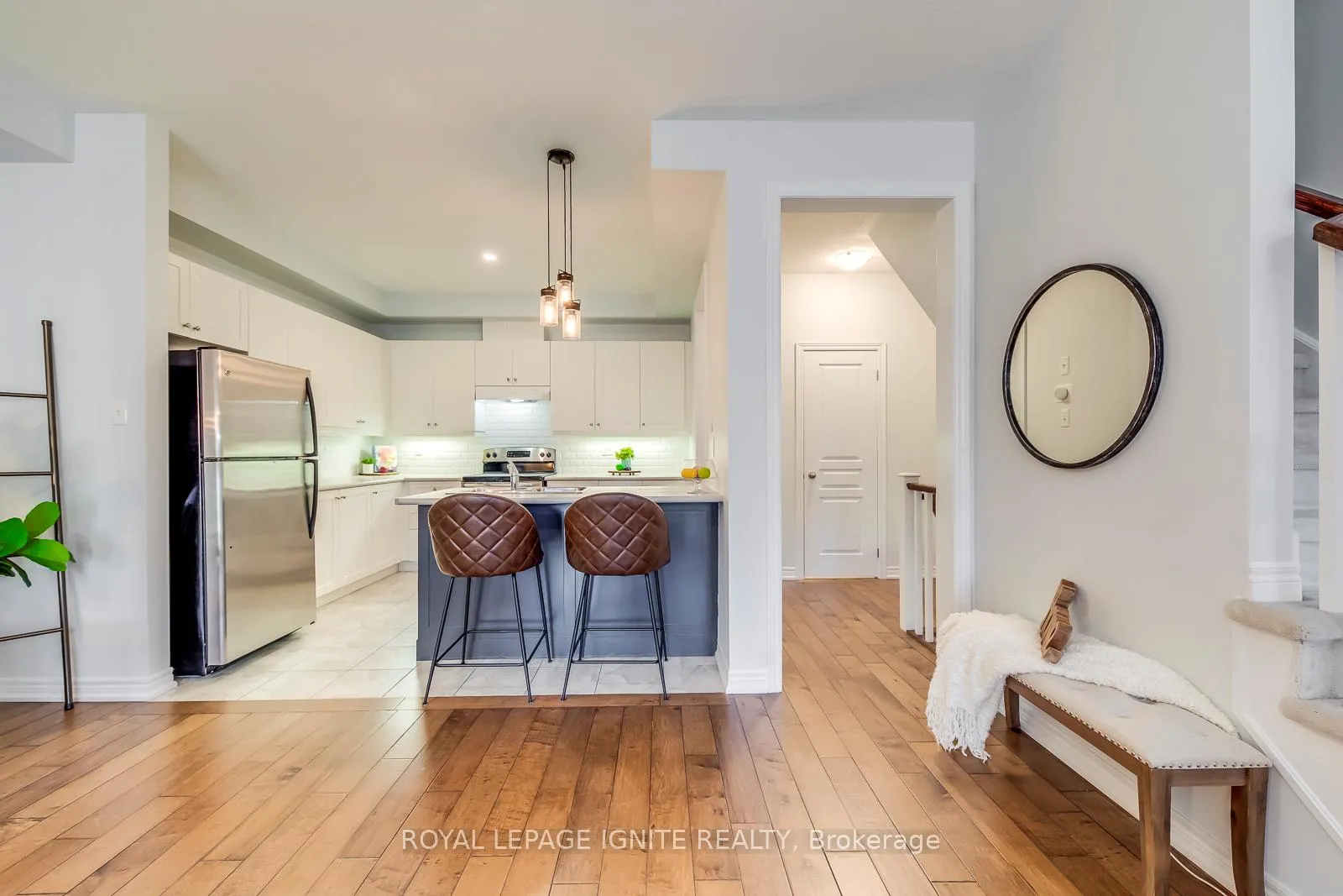 Photo 16 of 44 Nisbet Boulevard, Hamilton, Waterdown — HOMEH