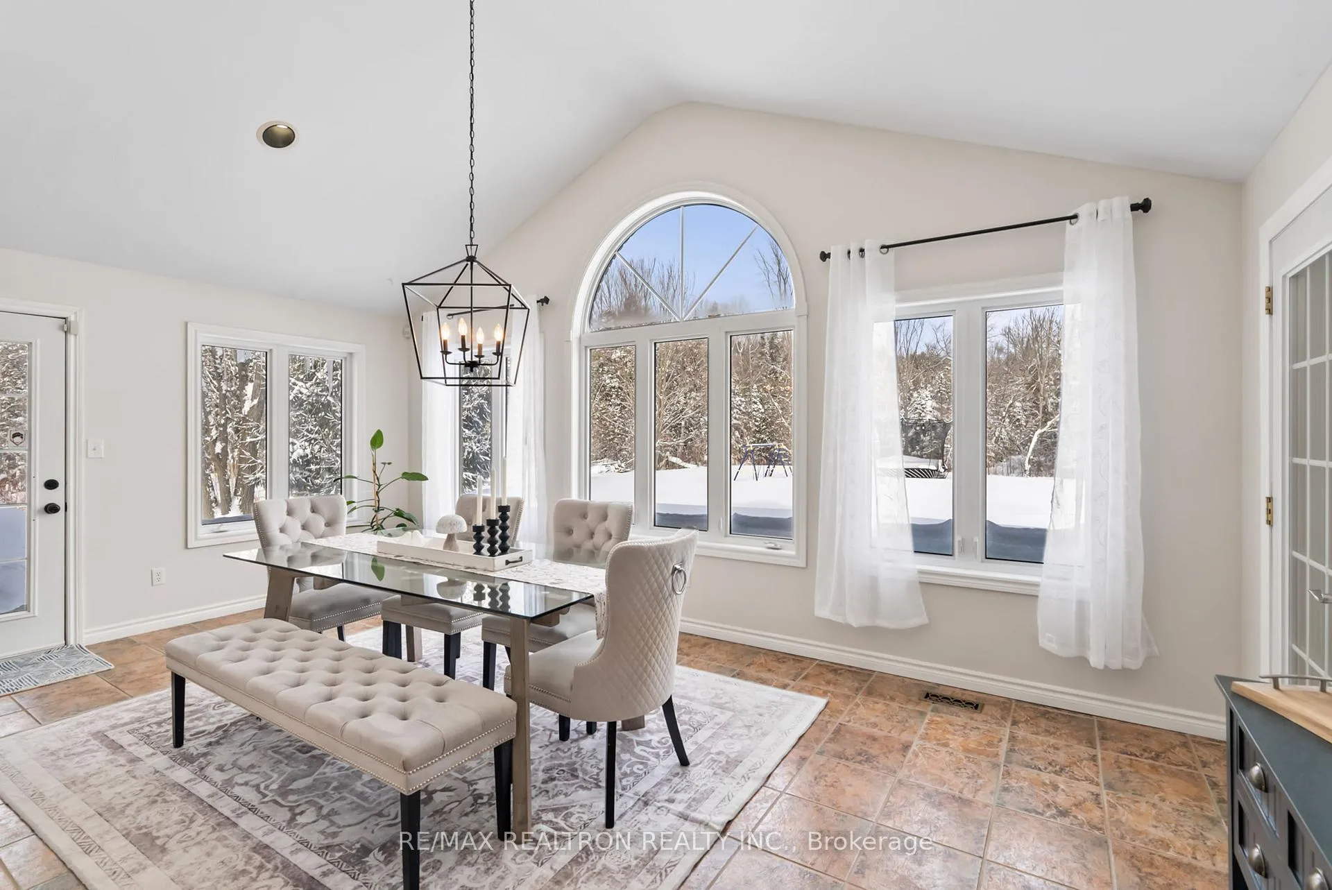 Photo 11 of 2161 Saintfield Road, Scugog, Rural Scugog — HOMEH