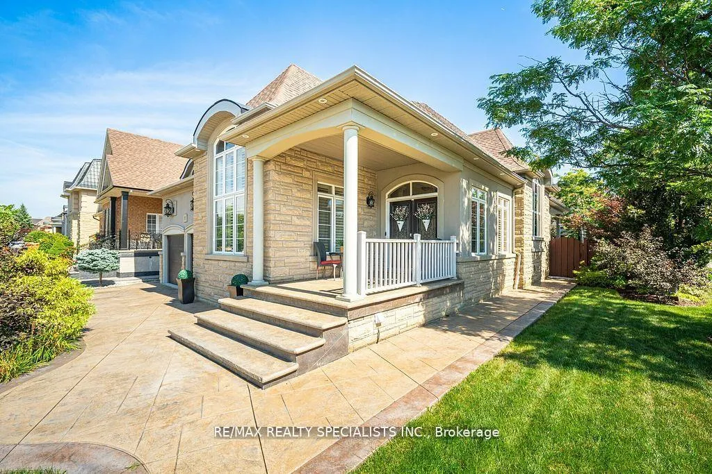 Photo 4 of 1 Odeon Street, Brampton, Vales of Castlemore North — HOMEH