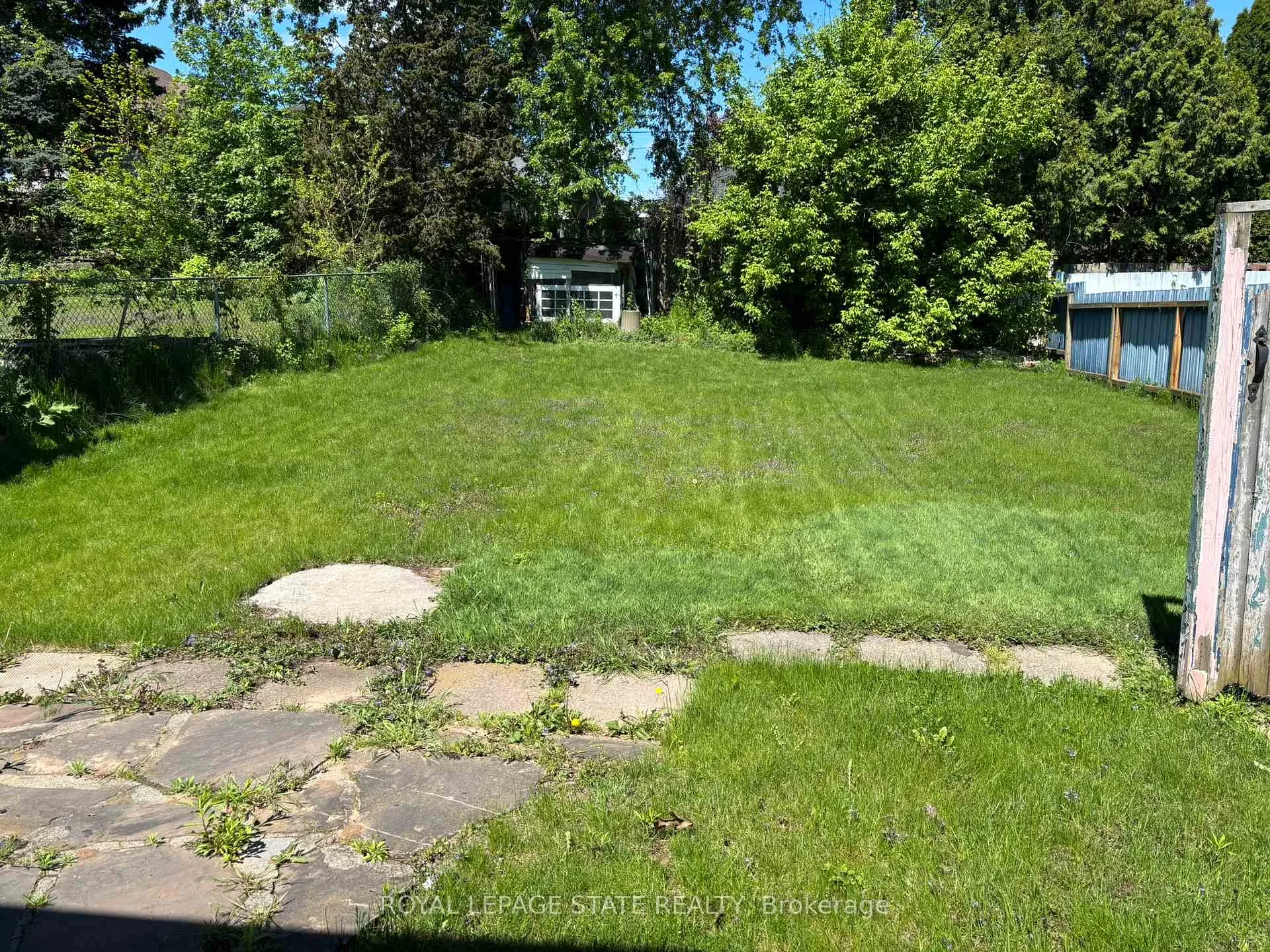 Photo 4 of 521 Mary Street, Hamilton, North End — HOMEH