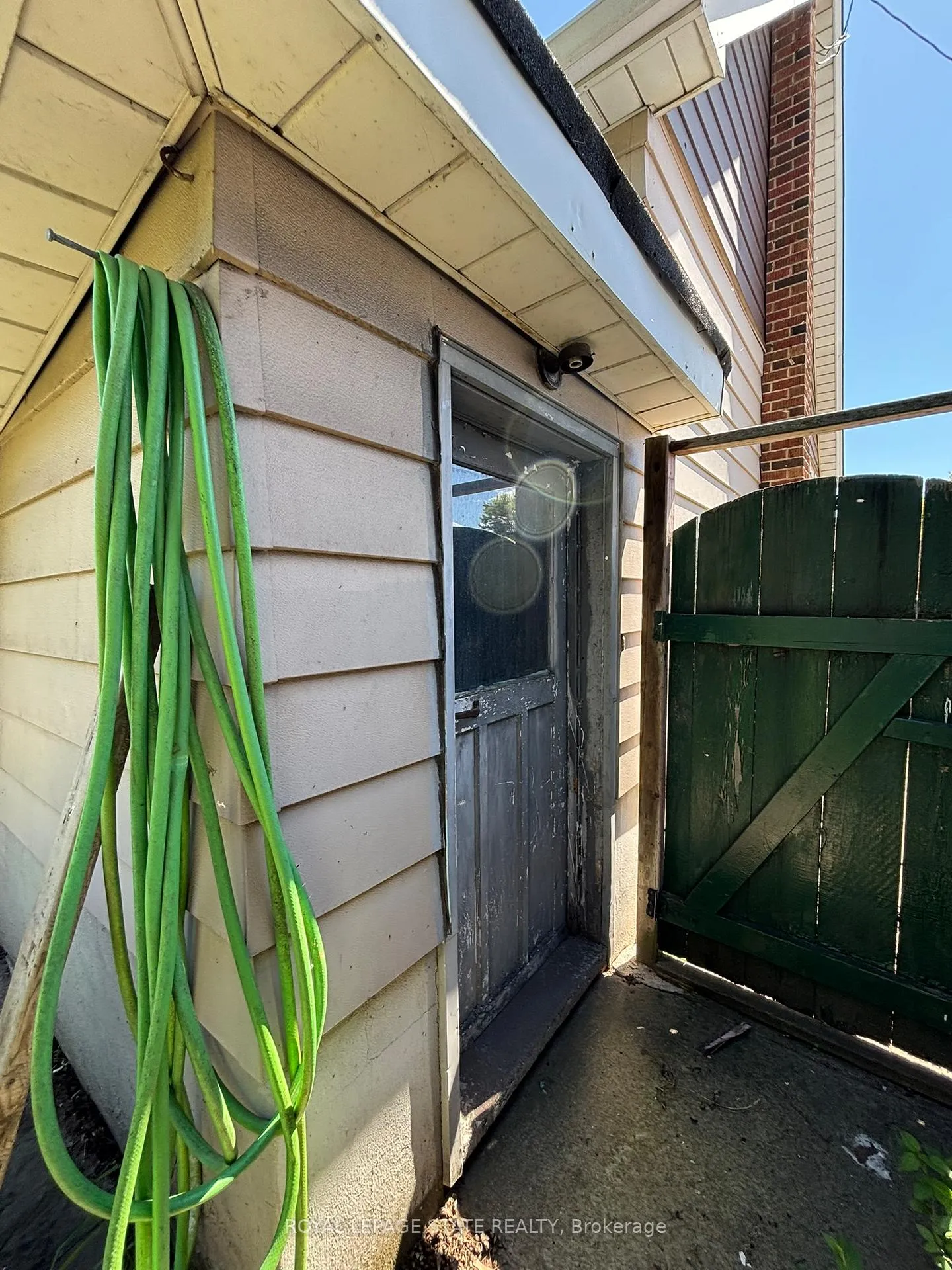 Photo 21 of 521 Mary Street, Hamilton, North End — HOMEH