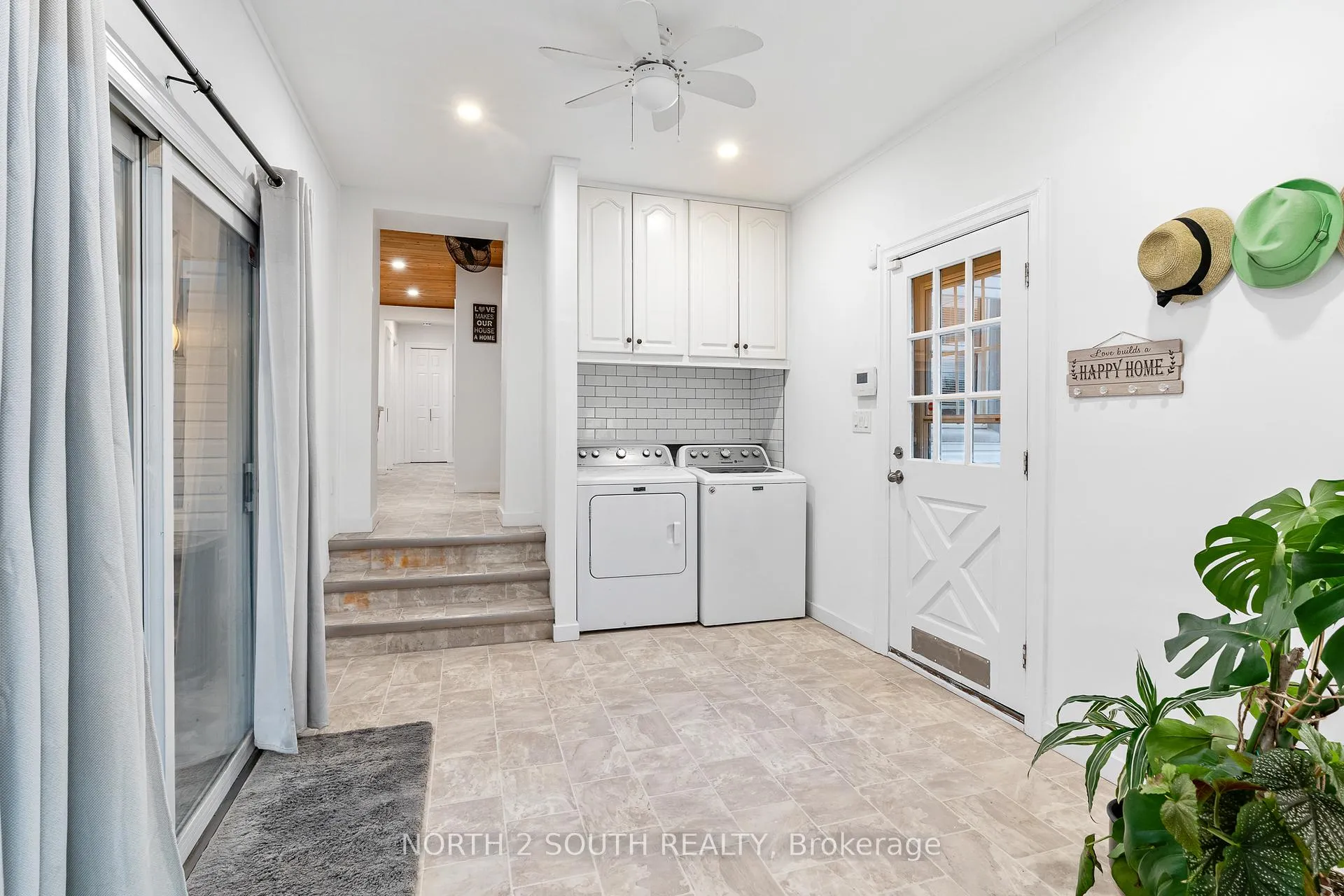 Photo 25 of 1604 Buckingham Drive, Windsor — HOMEH