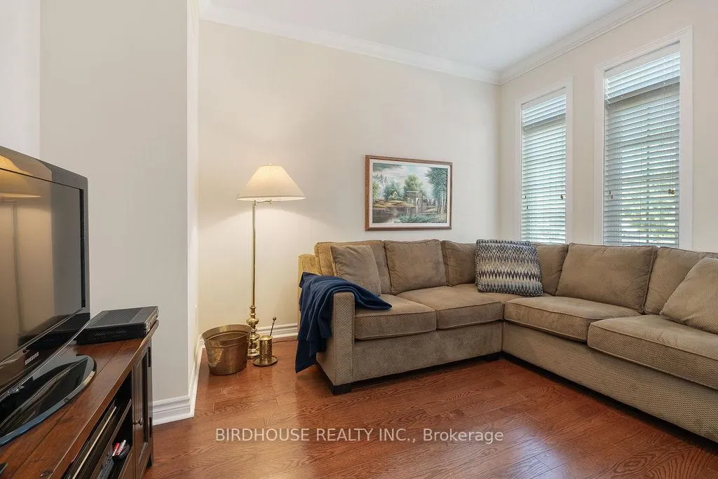 Photo 5 of 11 Deacon Crescent, Kawartha Lakes, Lindsay — HOMEH