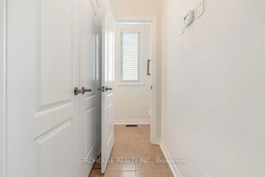 Photo 18 of 11 Deacon Crescent, Kawartha Lakes, Lindsay — HOMEH