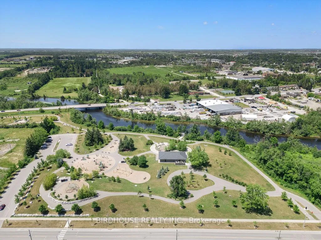 Photo 33 of 11 Deacon Crescent, Kawartha Lakes, Lindsay — HOMEH