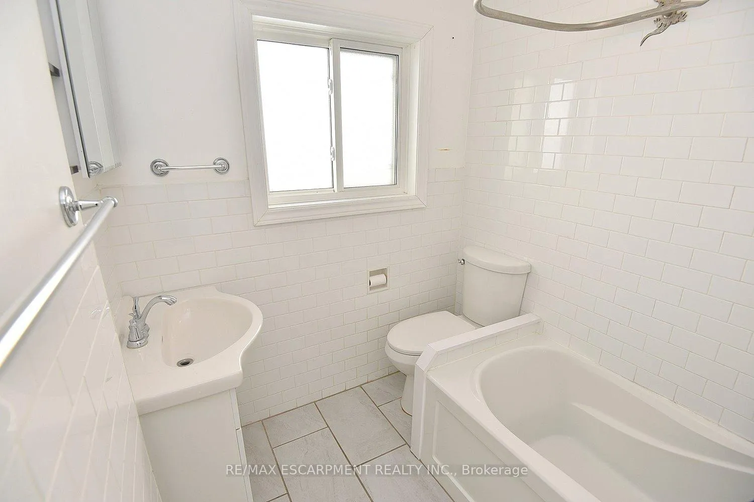 Photo 14 of 295 Paling Avenue, Hamilton, Homeside — HOMEH