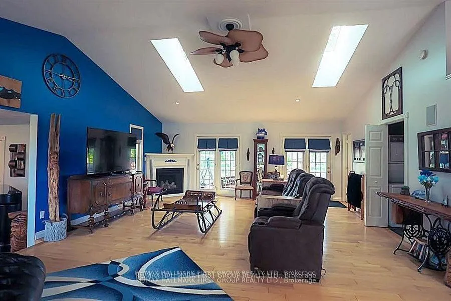Photo 12 of 1856 Sherbrooke Street W, Cavan Monaghan, Cavan-Monaghan — HOMEH
