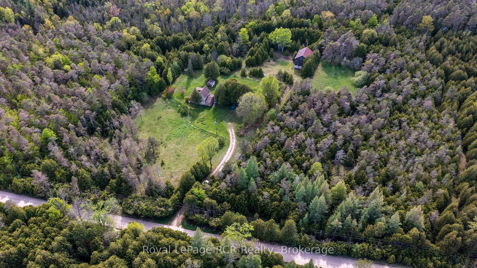 Photo 4 of 134780 20 Side Road, West Grey — HOMEH