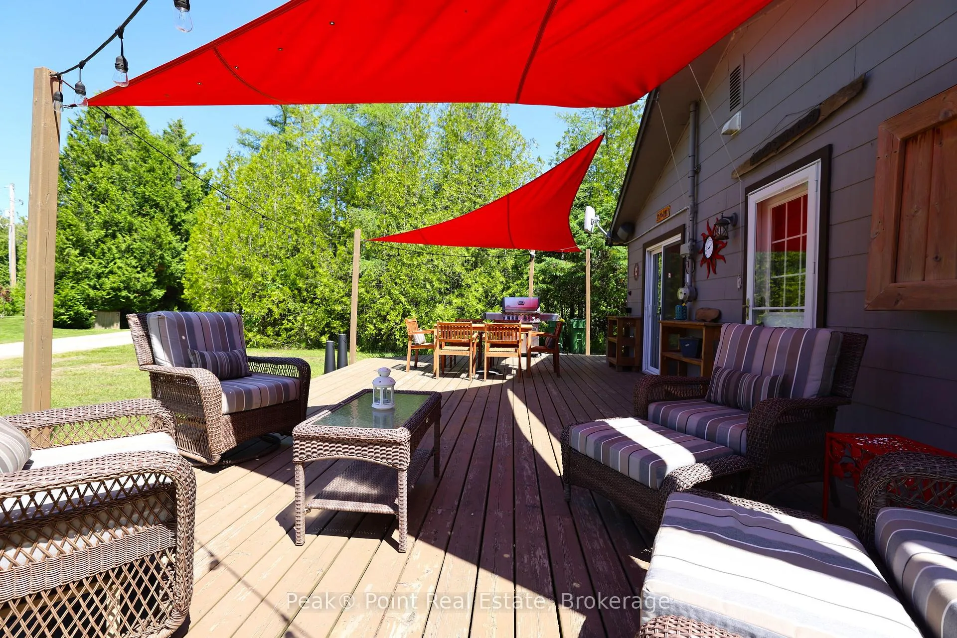 Photo 4 of 8 17TH Street S, Vaughan, Vellore Village — HOMEH