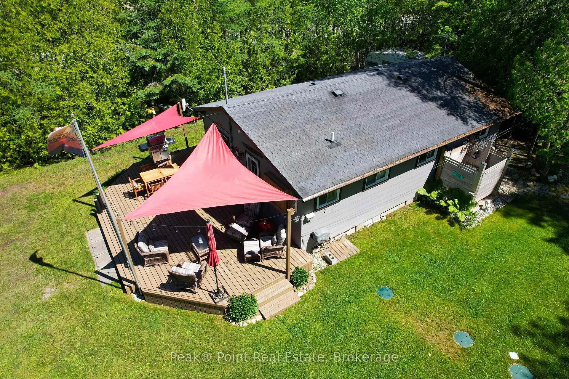 Photo 16 of 8 17TH Street S, Vaughan, Vellore Village — HOMEH