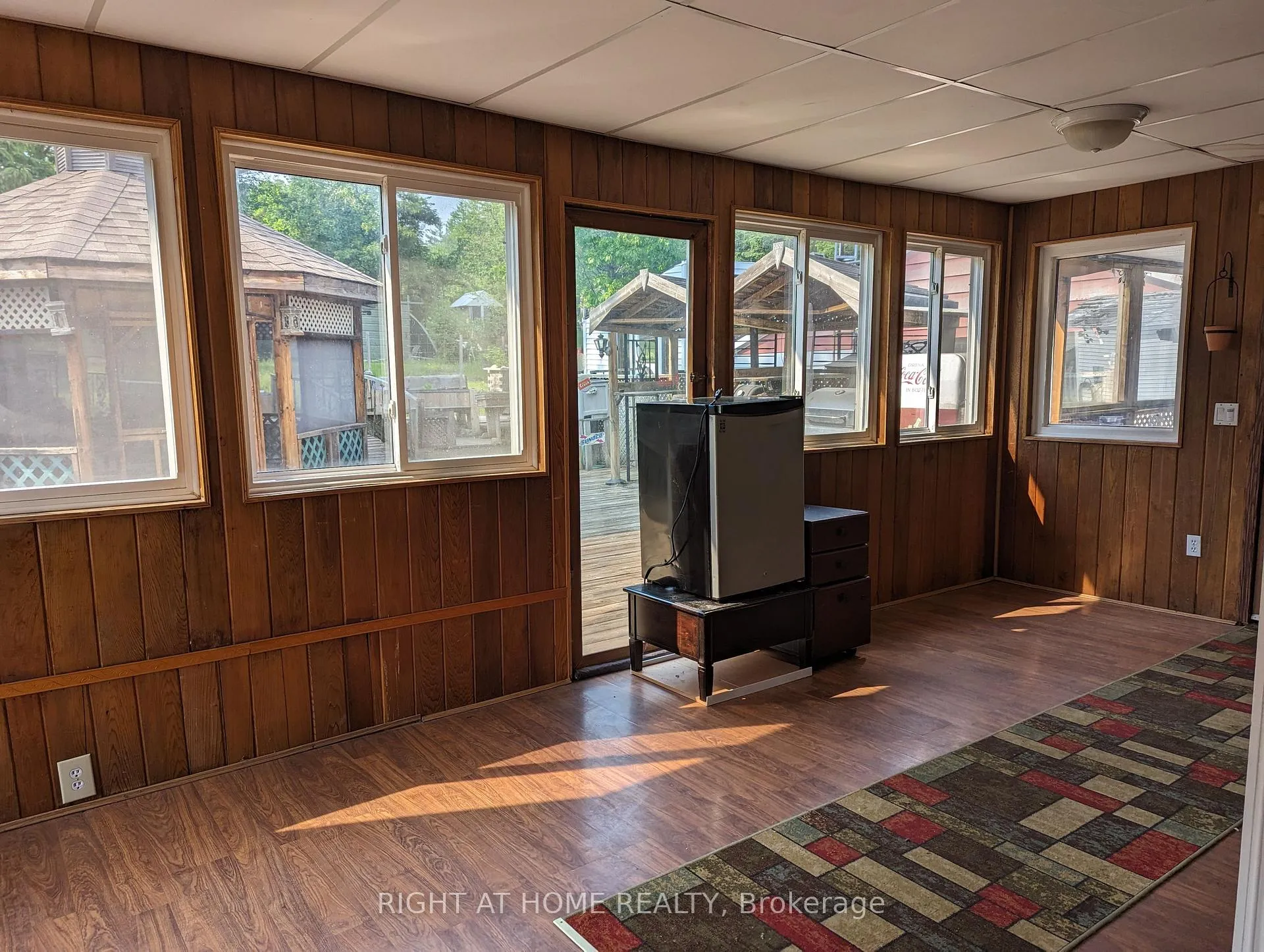 Photo 7 of 388 Edgehill Drive, Barrie, 400 West — HOMEH