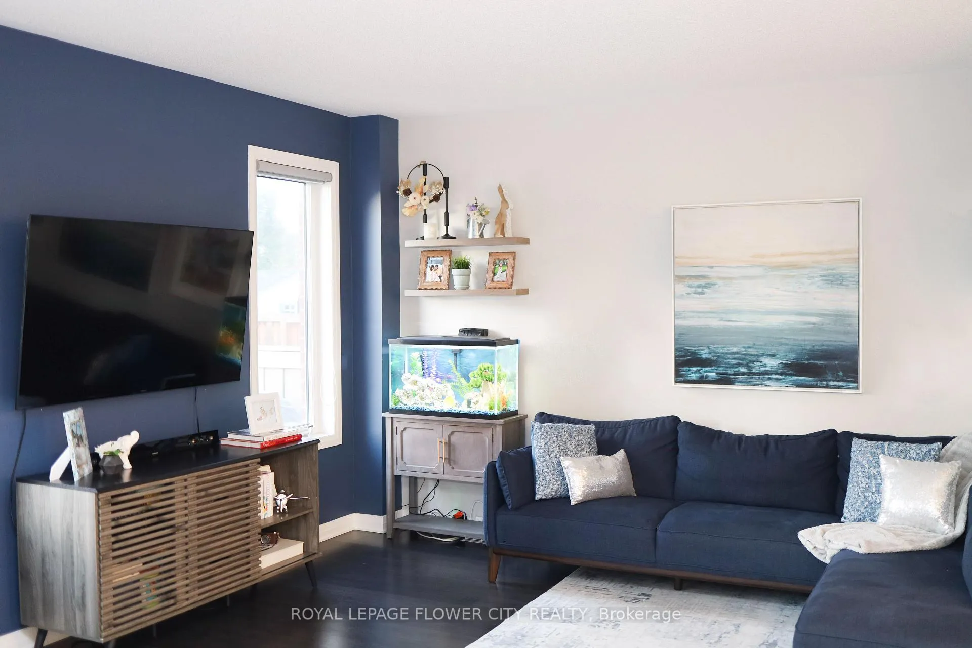 Photo 9 of 66 Donnan Drive, New Tecumseth, Tottenham — HOMEH