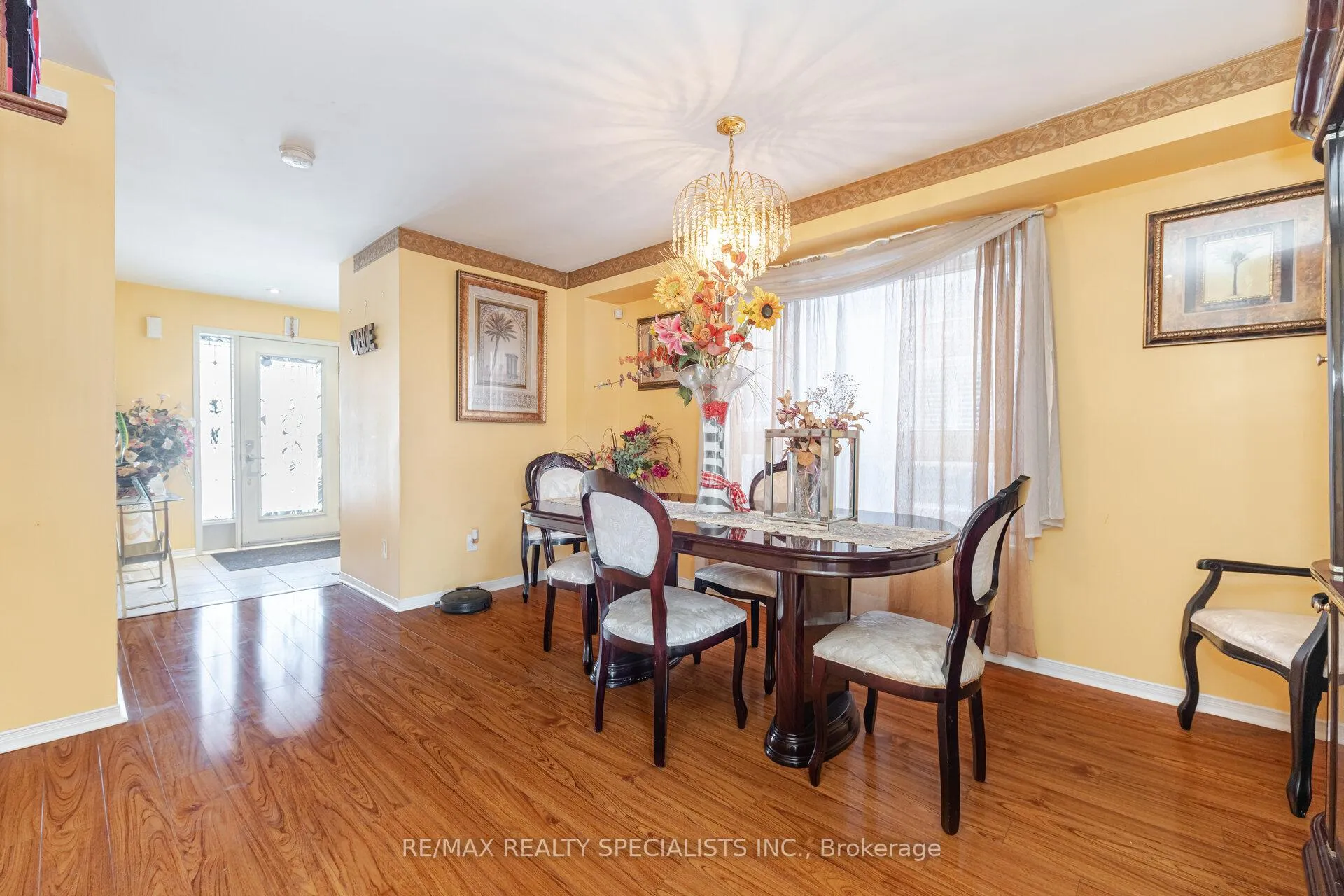 Photo 6 of 59 Mccrimmon Drive, Brampton, Fletcher's Meadow — HOMEH