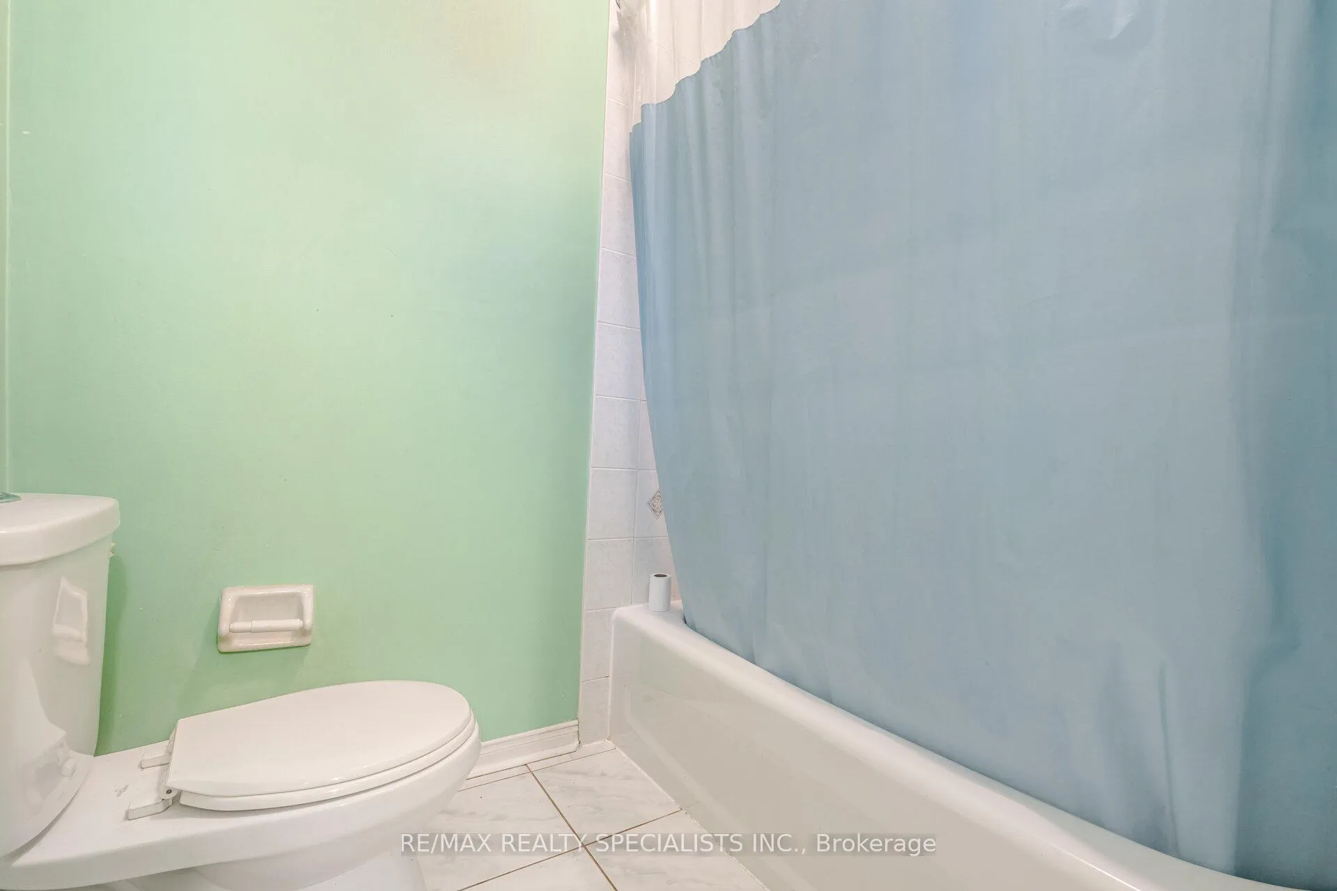 Photo 20 of 59 Mccrimmon Drive, Brampton, Fletcher's Meadow — HOMEH