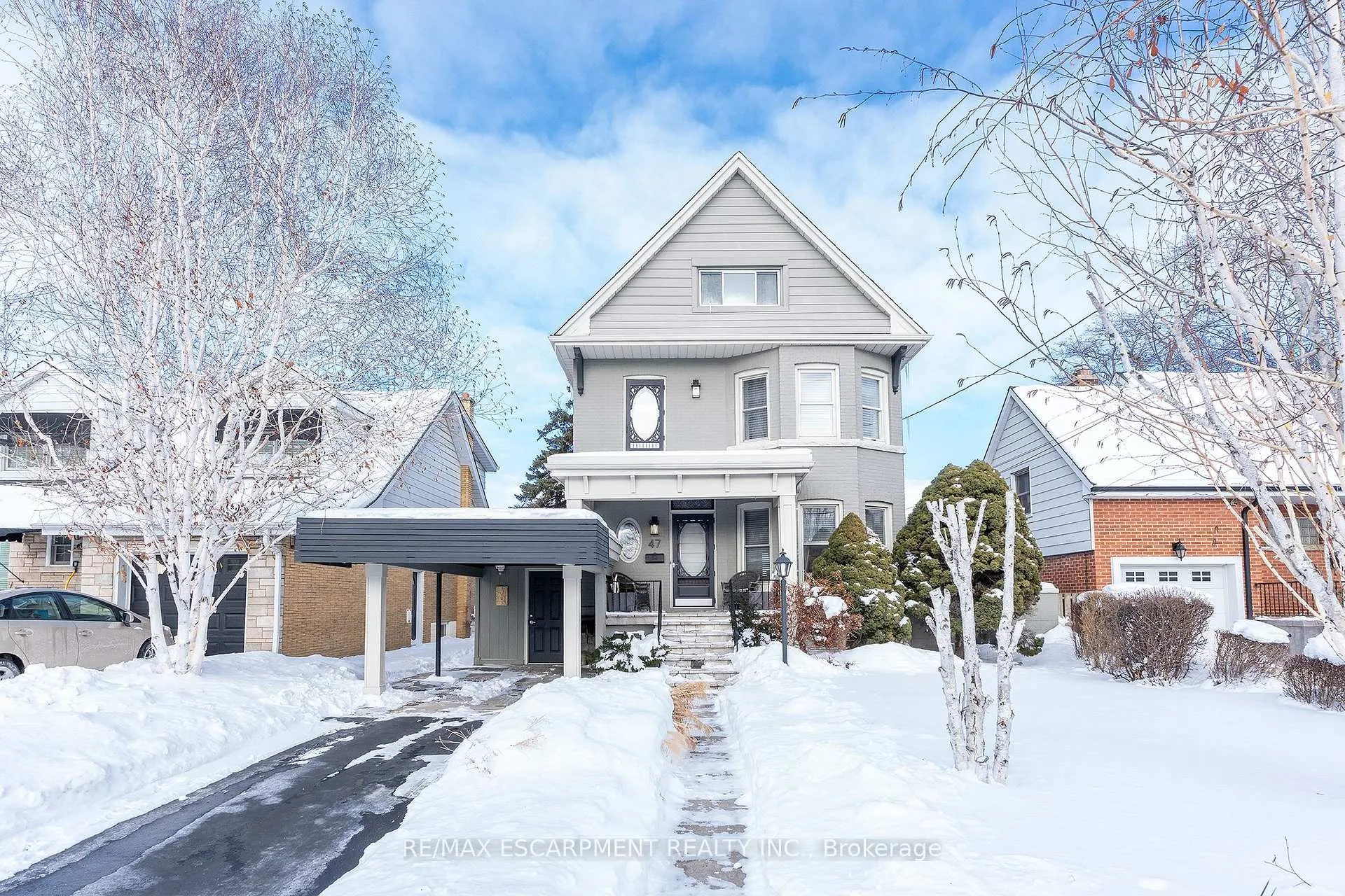 Front of 47 Mountain Park Avenue