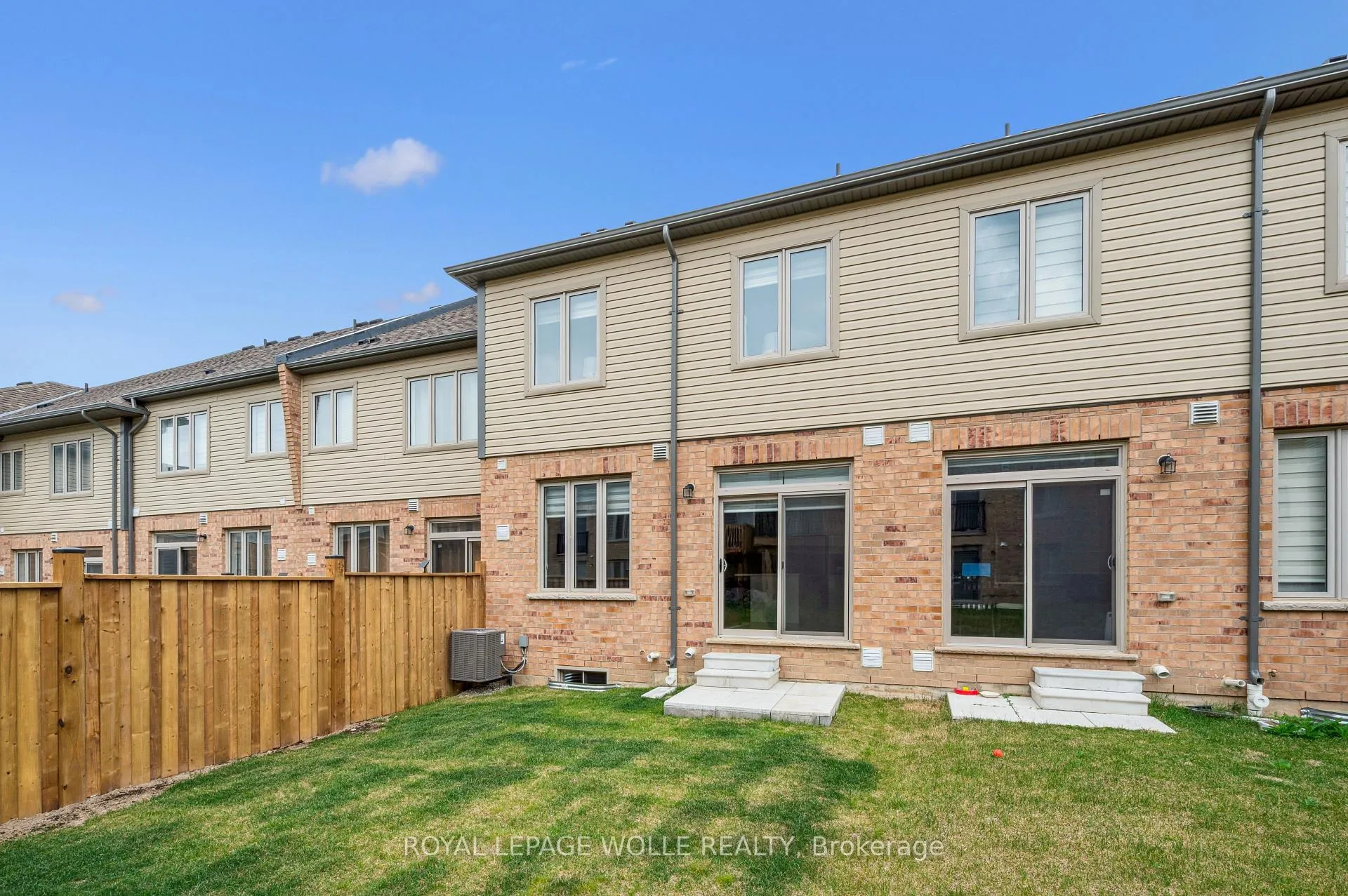 Photo 37 of 14 Roywood Street, Kitchener — HOMEH