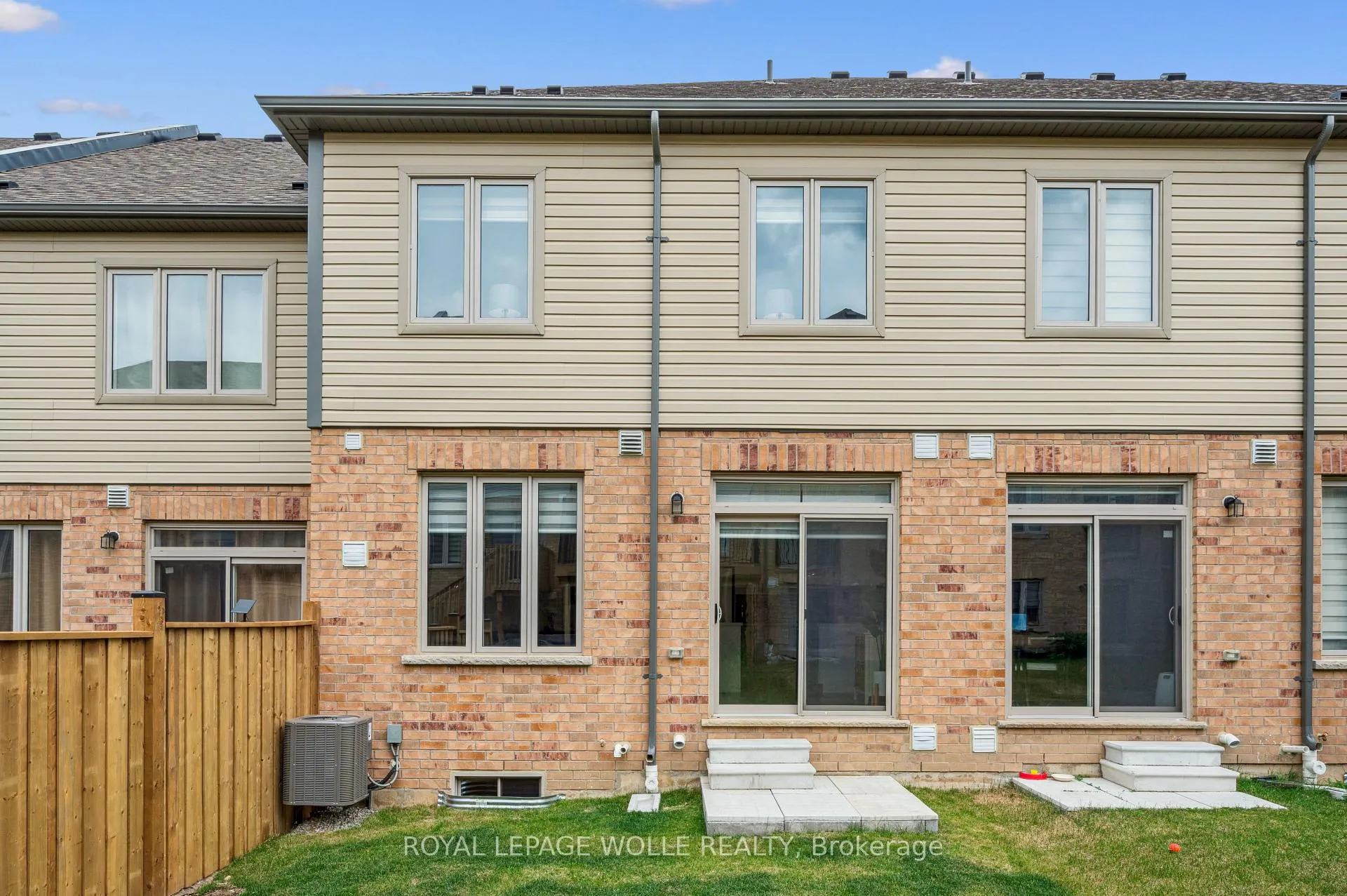Photo 38 of 14 Roywood Street, Kitchener — HOMEH
