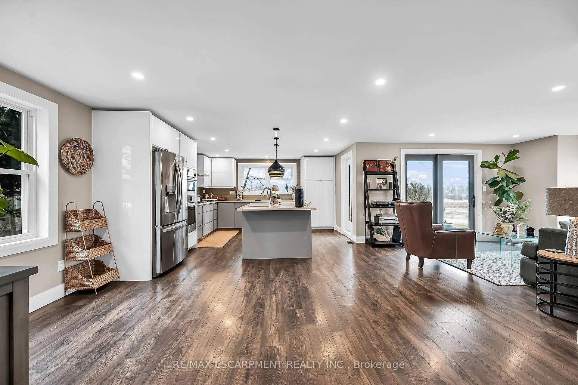 Photo 11 of 1620 Regional 9 Road, Haldimand — HOMEH