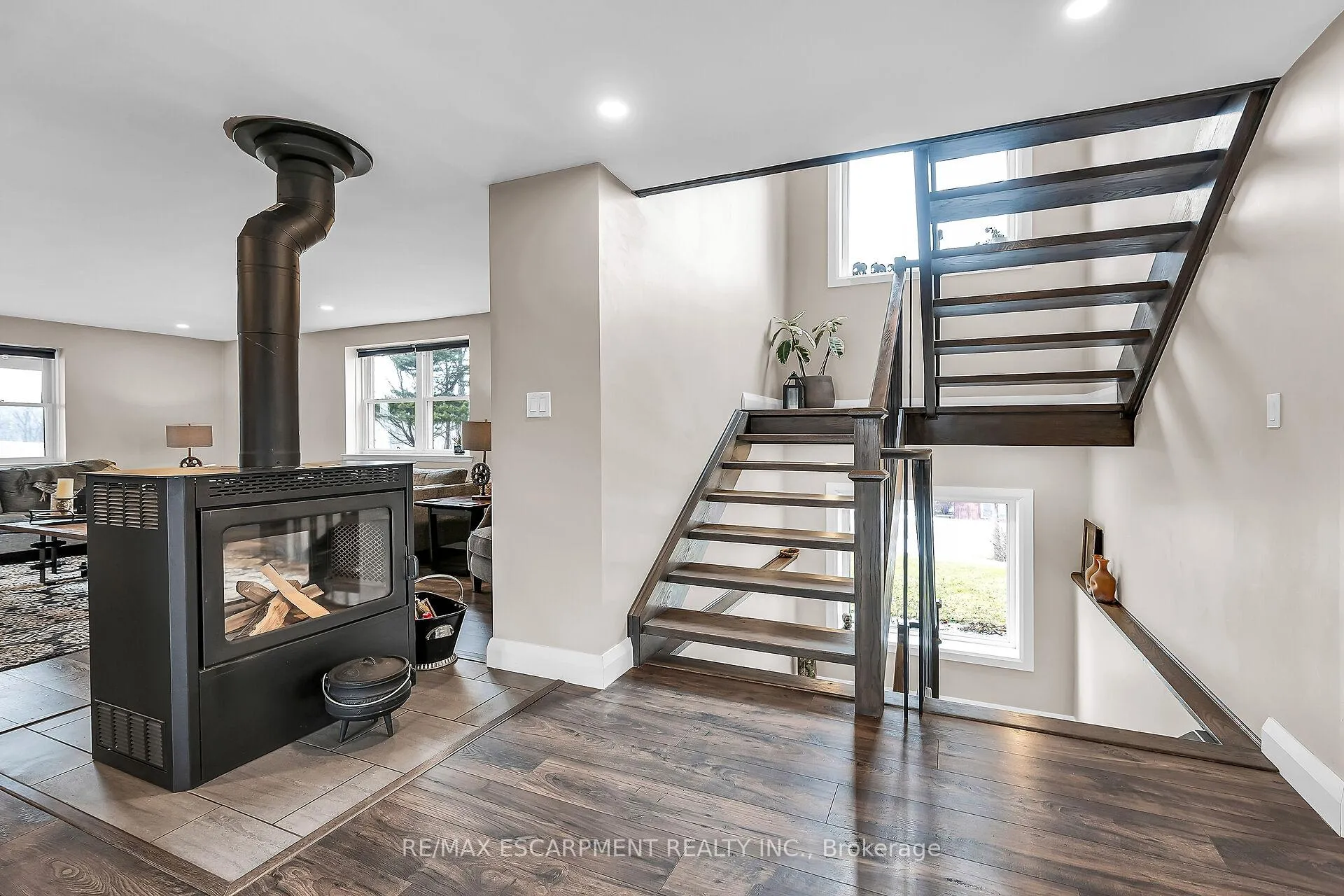 Photo 21 of 1620 Regional 9 Road, Haldimand — HOMEH