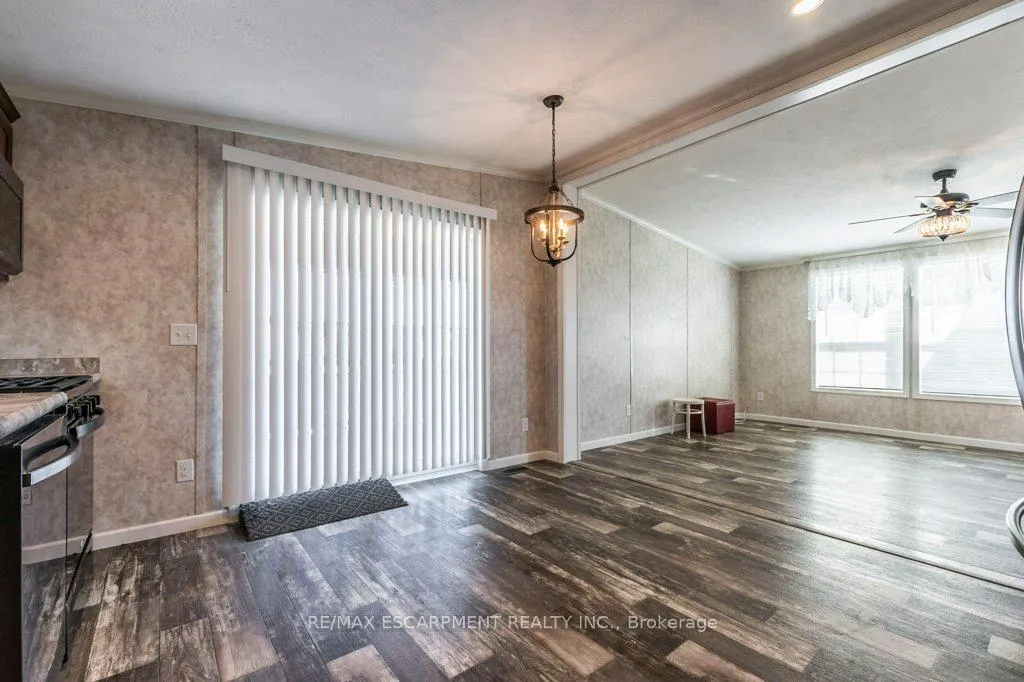Photo 10 of 3 Copper Beech Drive, Haldimand, Nanticoke — HOMEH
