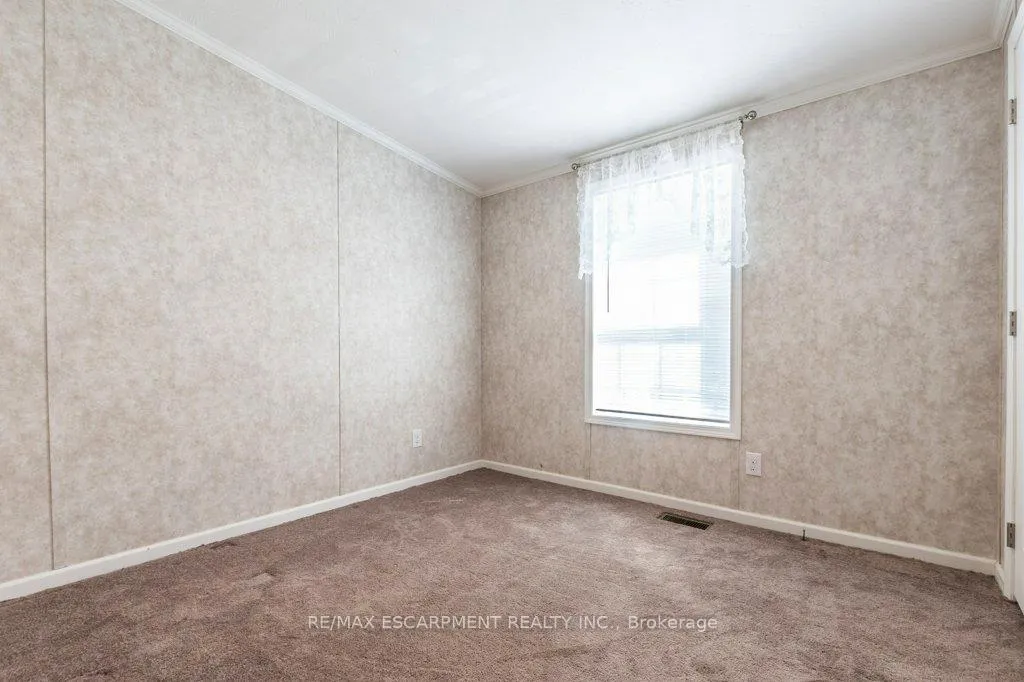 Photo 14 of 3 Copper Beech Drive, Haldimand, Nanticoke — HOMEH