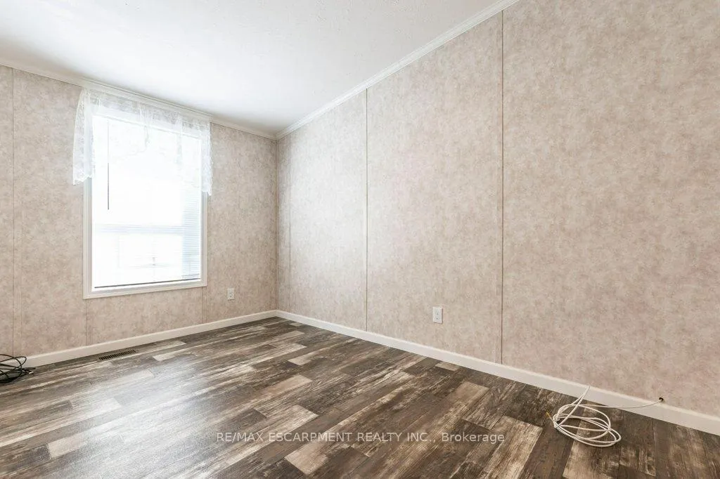 Photo 17 of 3 Copper Beech Drive, Haldimand, Nanticoke — HOMEH