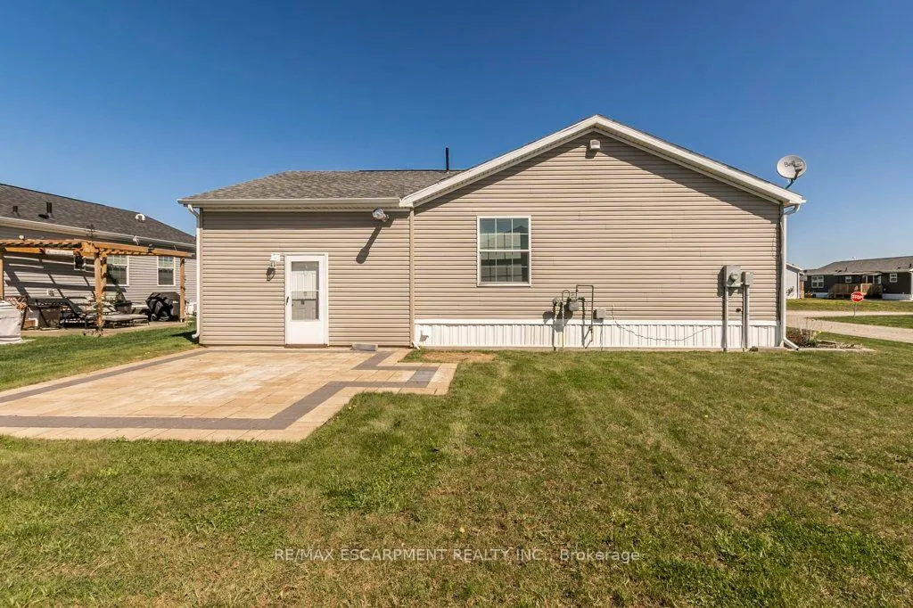 Photo 21 of 3 Copper Beech Drive, Haldimand, Nanticoke — HOMEH