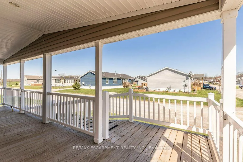 Photo 24 of 3 Copper Beech Drive, Haldimand, Nanticoke — HOMEH