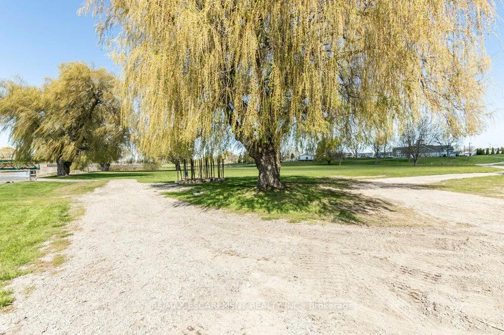 Photo 31 of 3 Copper Beech Drive, Haldimand, Nanticoke — HOMEH