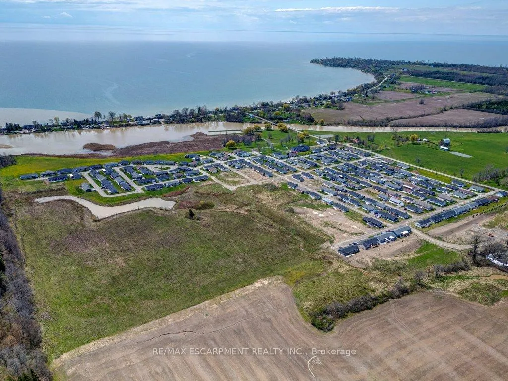 Photo 36 of 3 Copper Beech Drive, Haldimand, Nanticoke — HOMEH