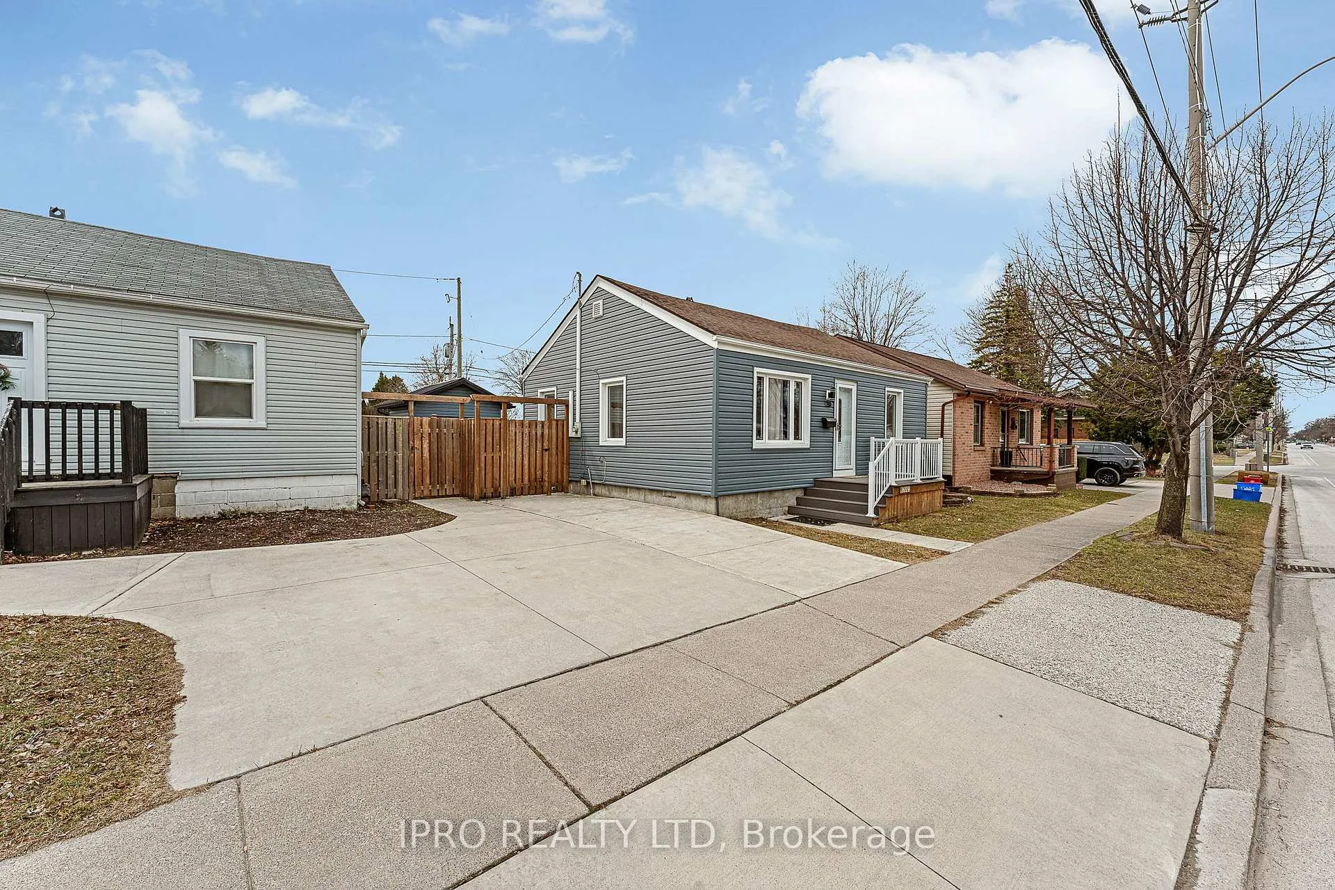 Photo 2 of 1659 Prince Road, Windsor — HOMEH