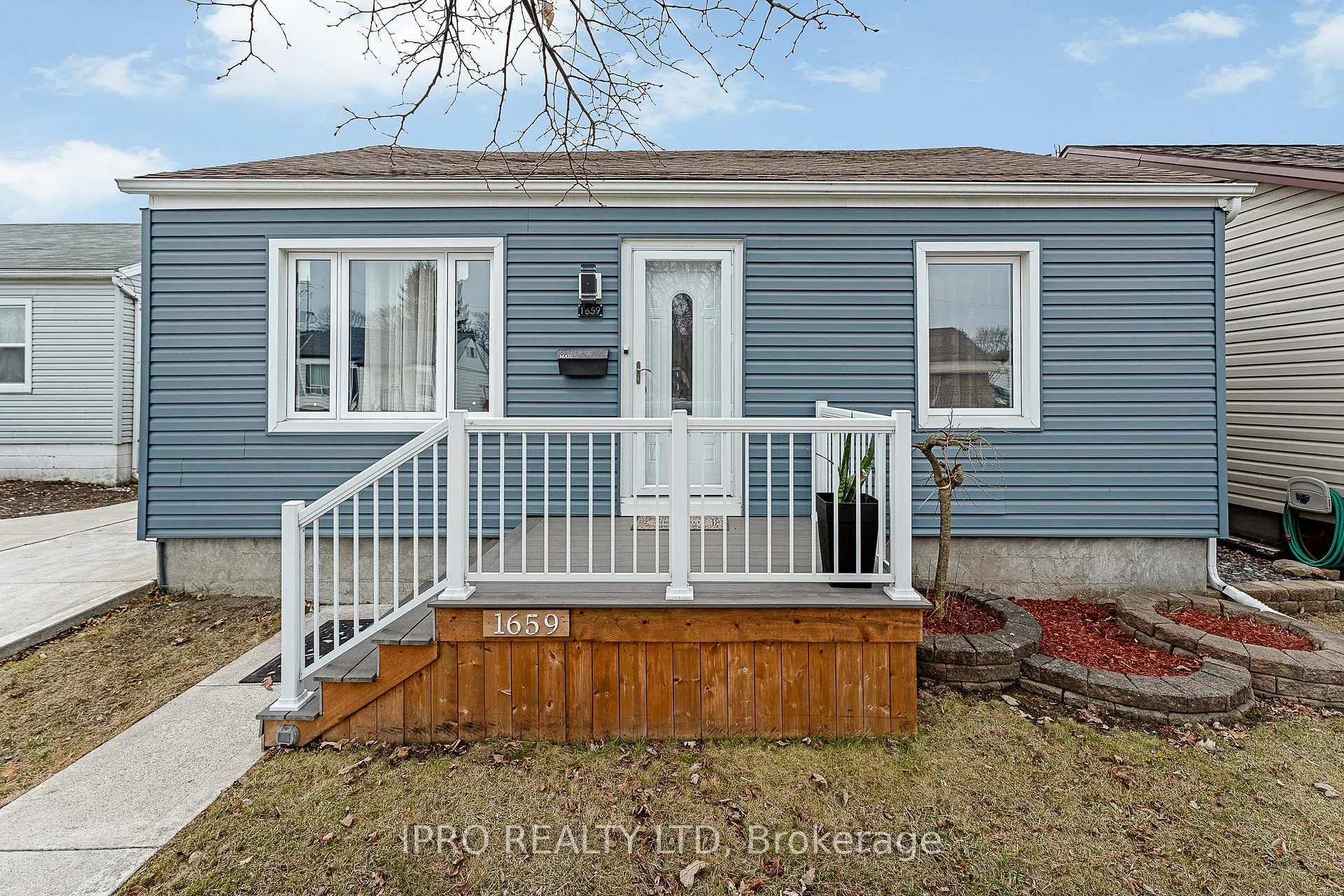 Photo 3 of 1659 Prince Road, Windsor — HOMEH
