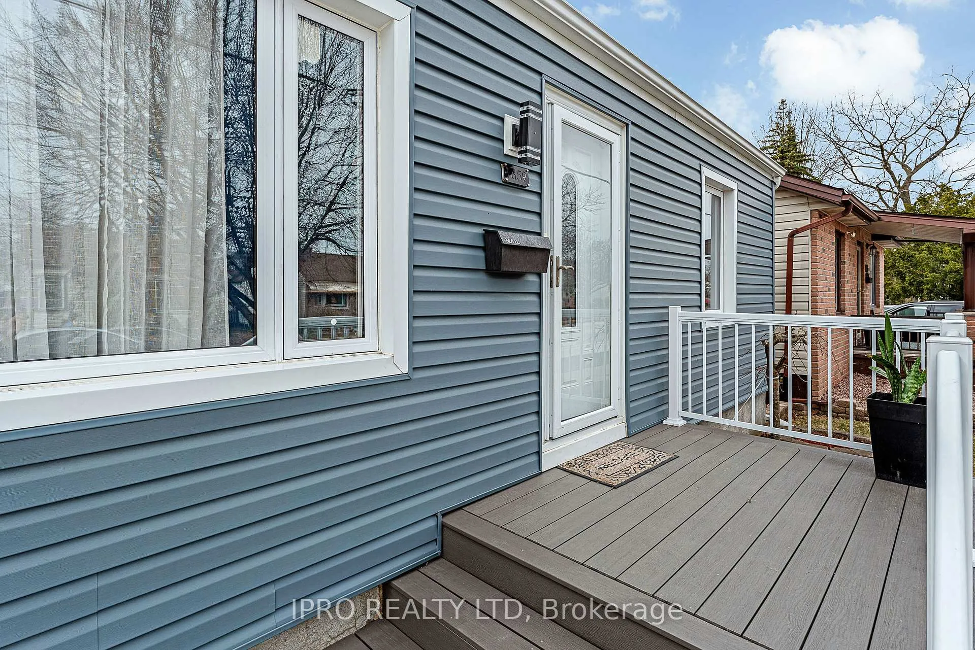 Photo 4 of 1659 Prince Road, Windsor — HOMEH