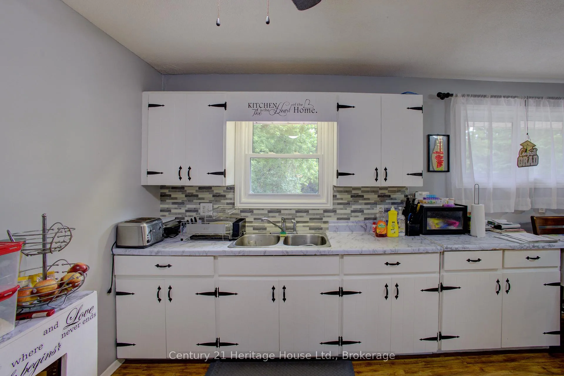 Photo 11 of 313003 Hwy 6, Southgate — HOMEH