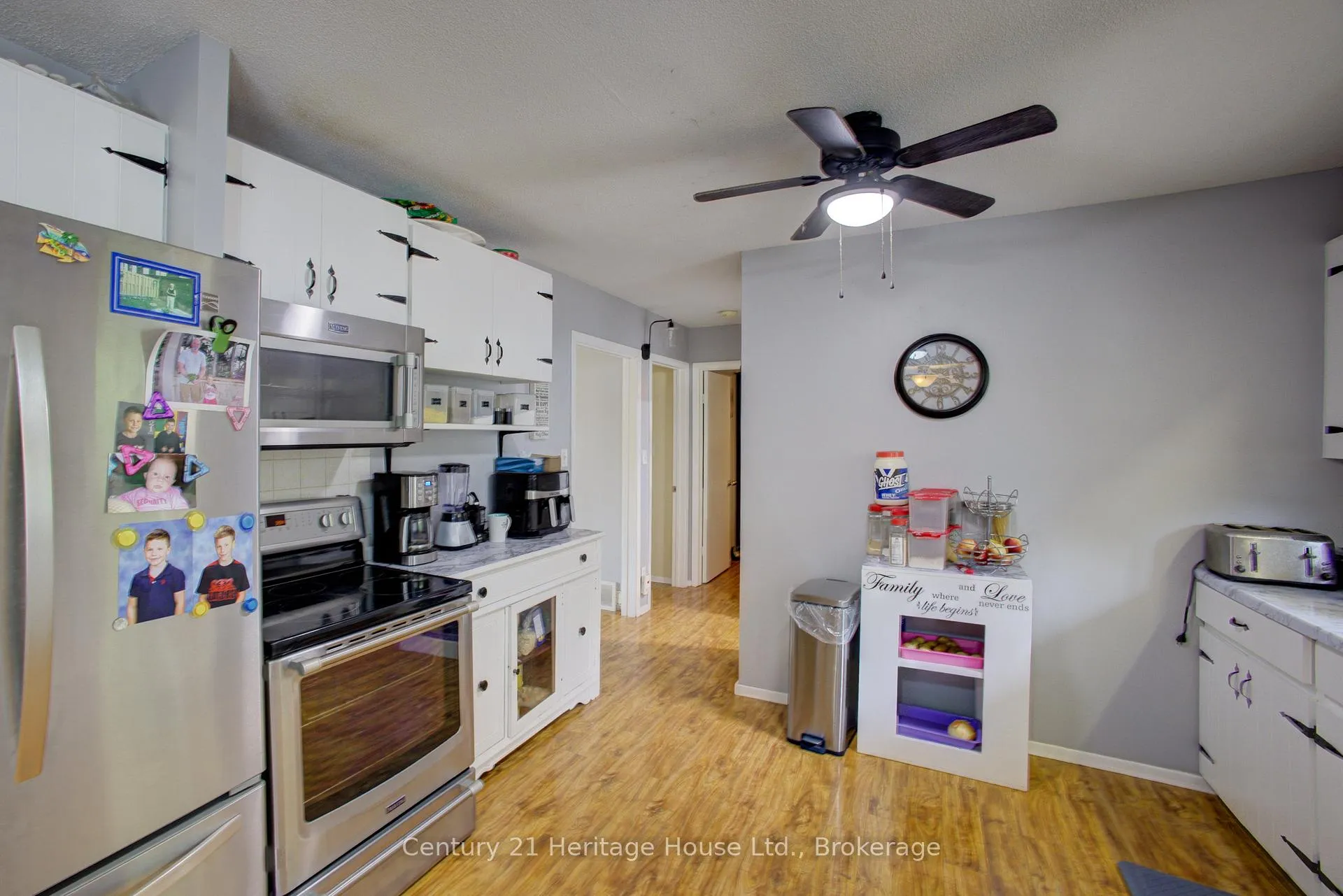 Photo 13 of 313003 Hwy 6, Southgate — HOMEH